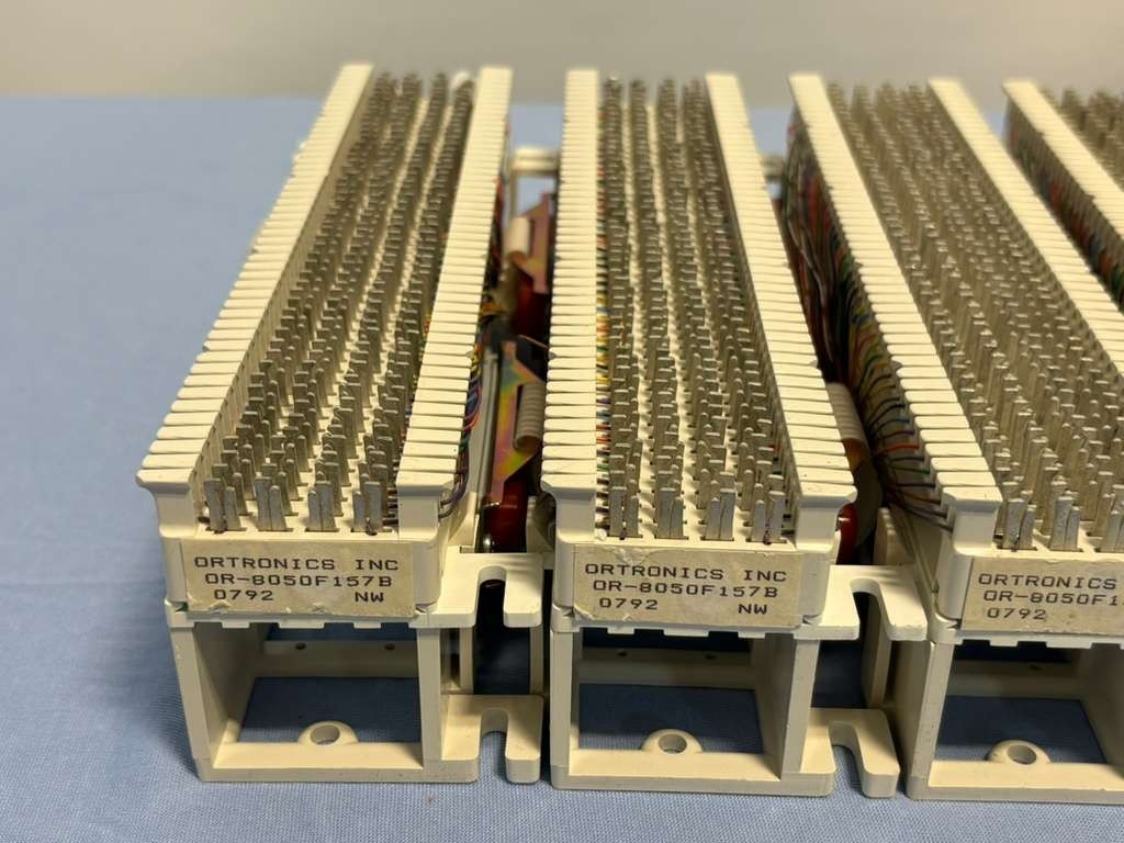 *LOT OF 8* Ortronics Punch Down Block Part 66MI-50