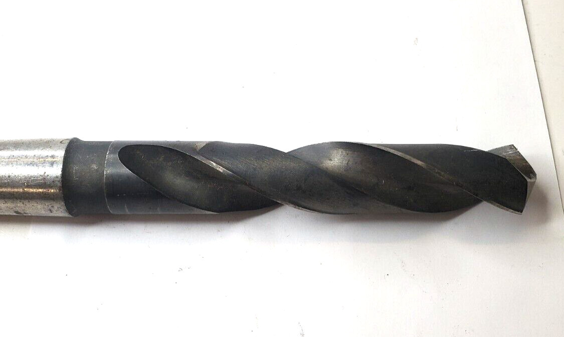 CLE-LINE USA 1-5/32″ HS TAPERED SHANK DRILL BIT 2 FLUTE 12″ OAL 6-3/8″ LOC