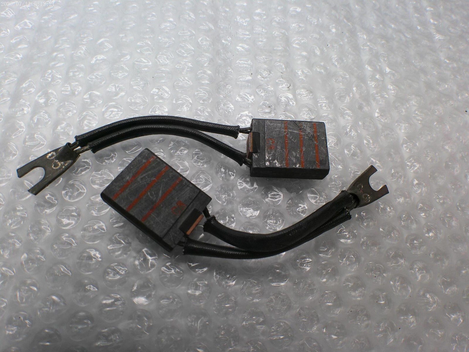 INDUSTRIAL SPARE 0451F CARBON BRUSH LOT OF 2 NSNP