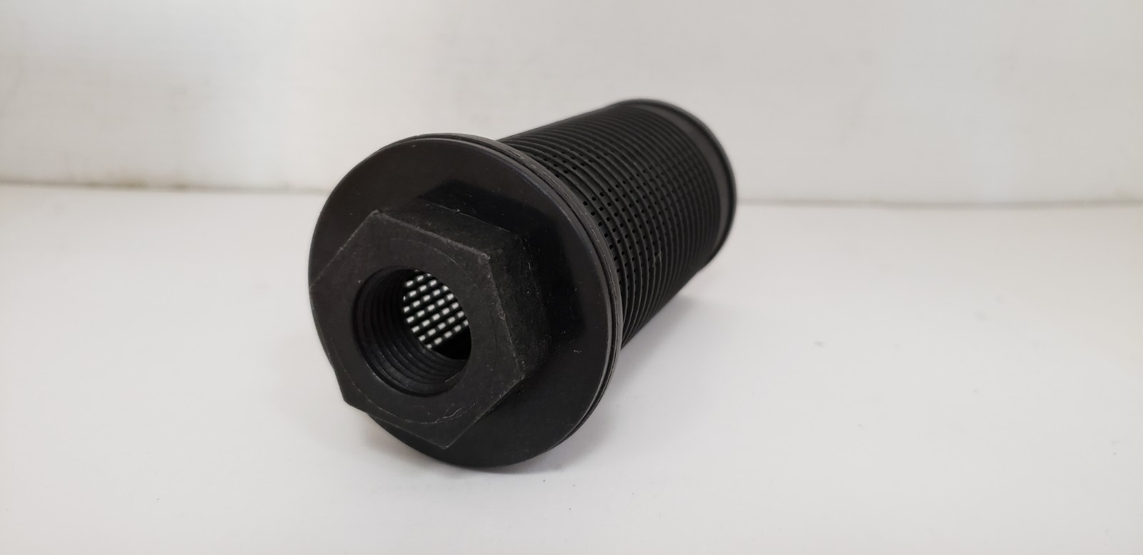 McMASTER-CARR 9812K34 SUCTION STRAINER, USE W/WATER-OIL-PAINT, 1/2″ FNPT, NIB