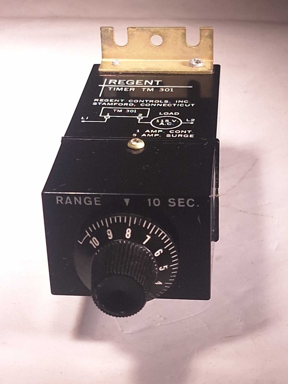 REGENT CONTROLS TM301D10S DELAY TIMER 115VAC 0-10 SEC RANGE
