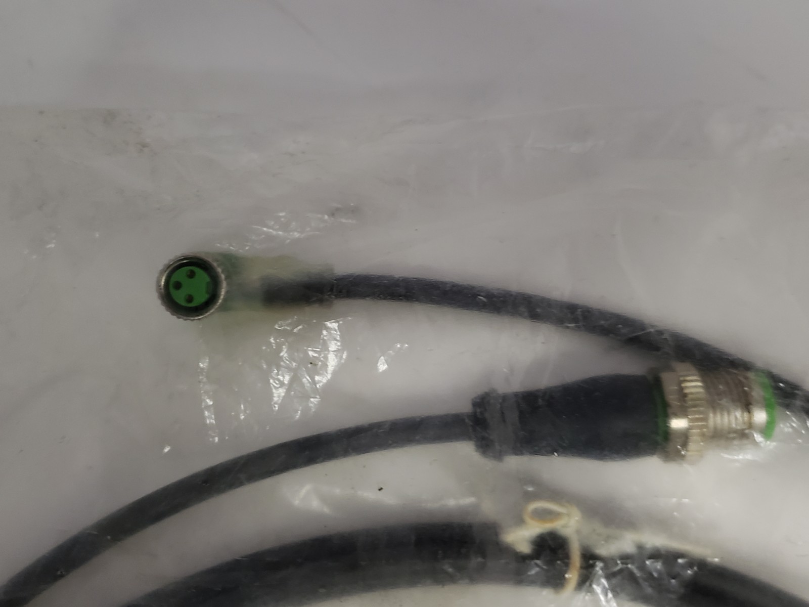 MURR ELEKTRONIK 7000-40641-6300200 CABLE M12 MALE/M8 FEMALE 90° LED 24V DC NIB