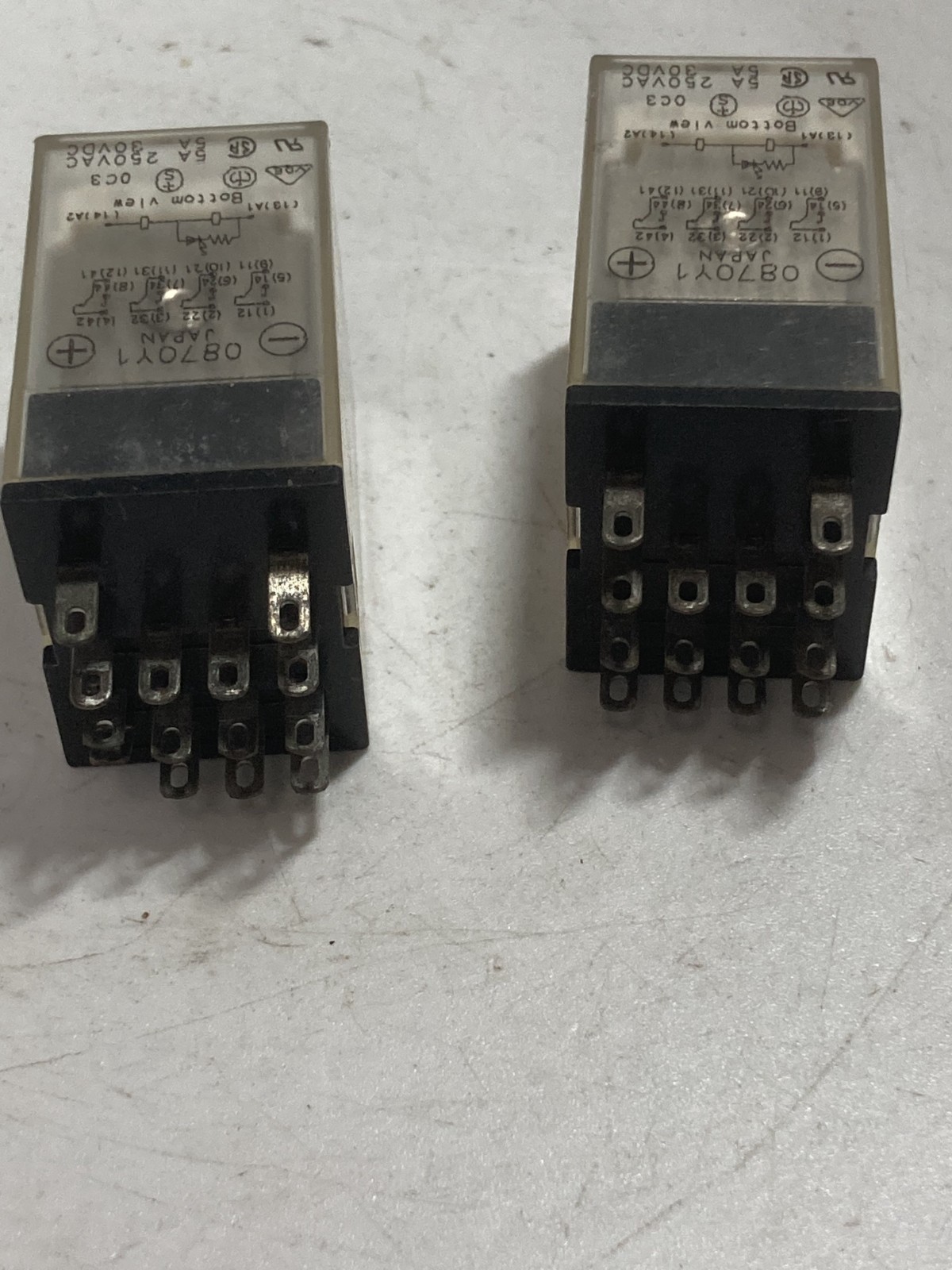 OMRON MY4N POWER RELAY 5A-250VAC 5A-30VDC (LOT OF 2)