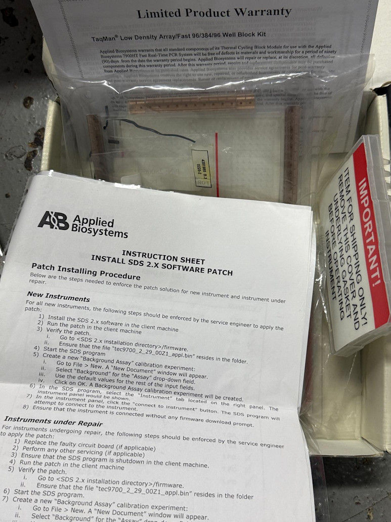 Applied Biosystem 96 Well Block 4316592 For 7900HT Fast Time PCR With Extras