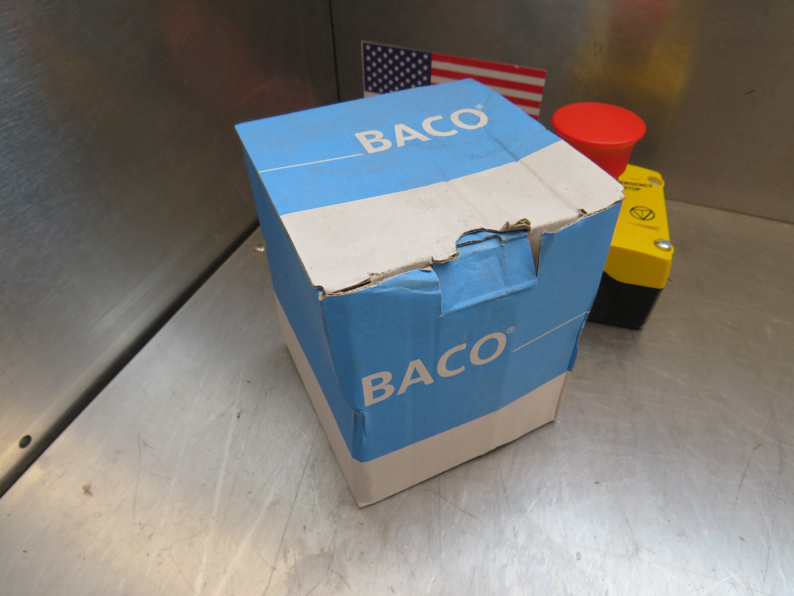 Baco LBX15302 Emergency Stop Push Button 224 220