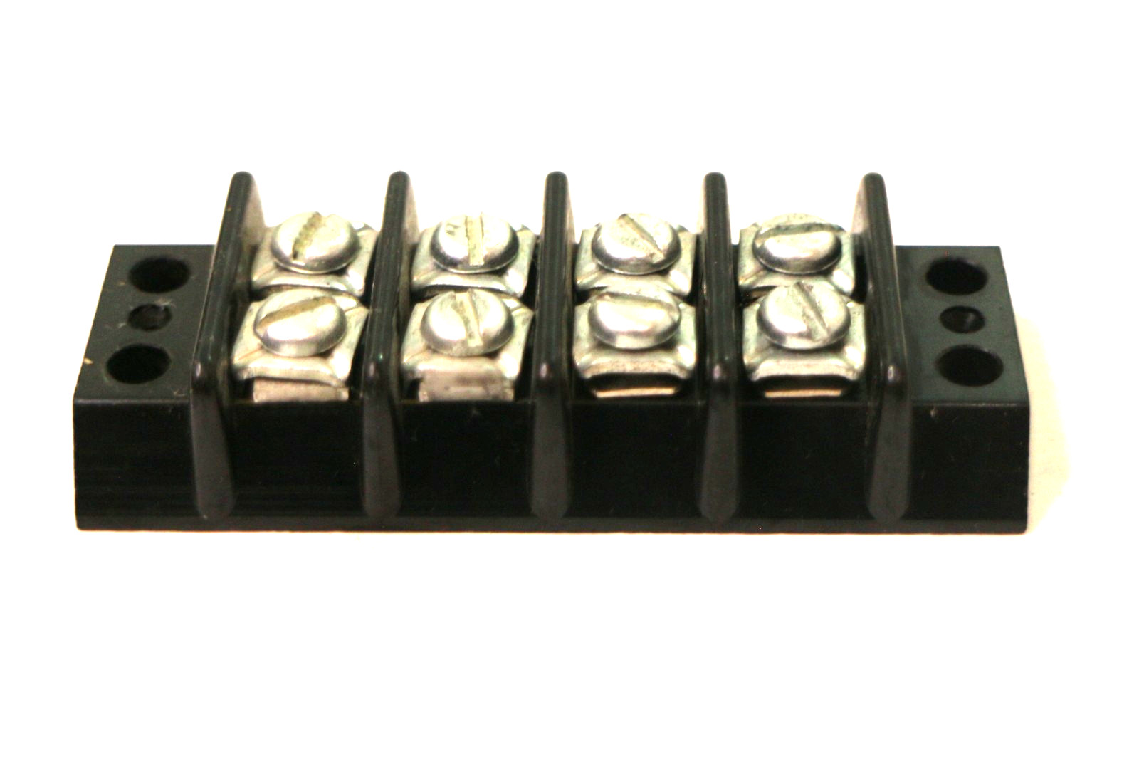 CONN BARRIER STRIP 4CIRC 0.437″ New Open Box