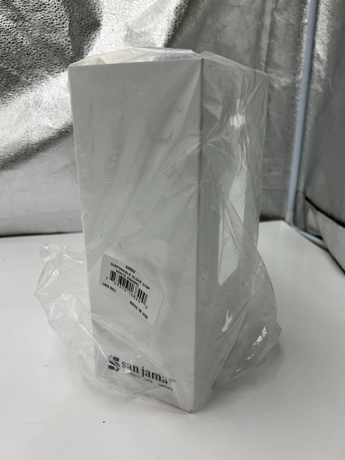 San Jamar White Enamel Dispenser G0802 for Disposable Gloves Steel Durable