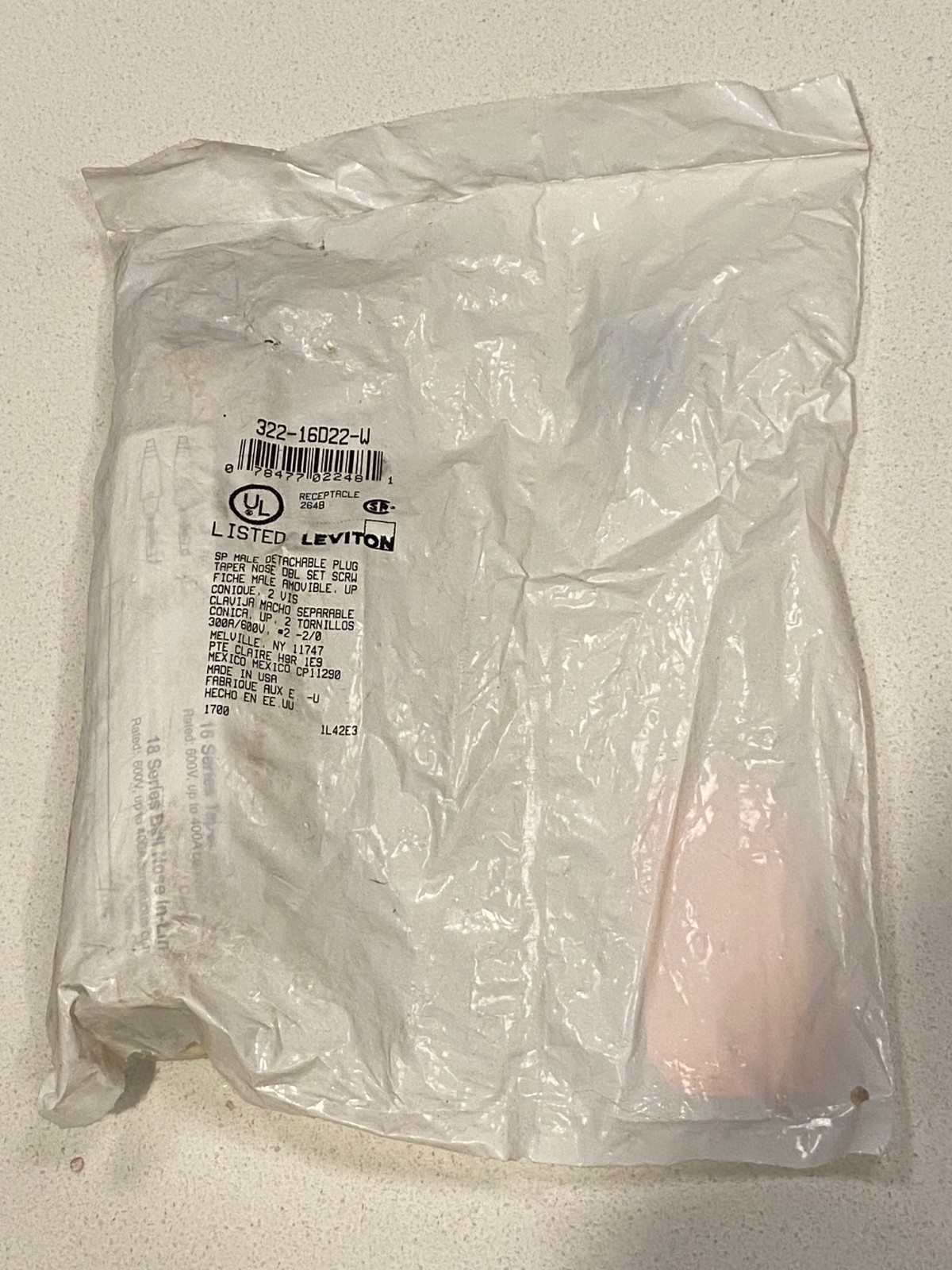 Leviton 322- 16D22-W Taper Nose Cam-Type Male Plug, Detachable NEW