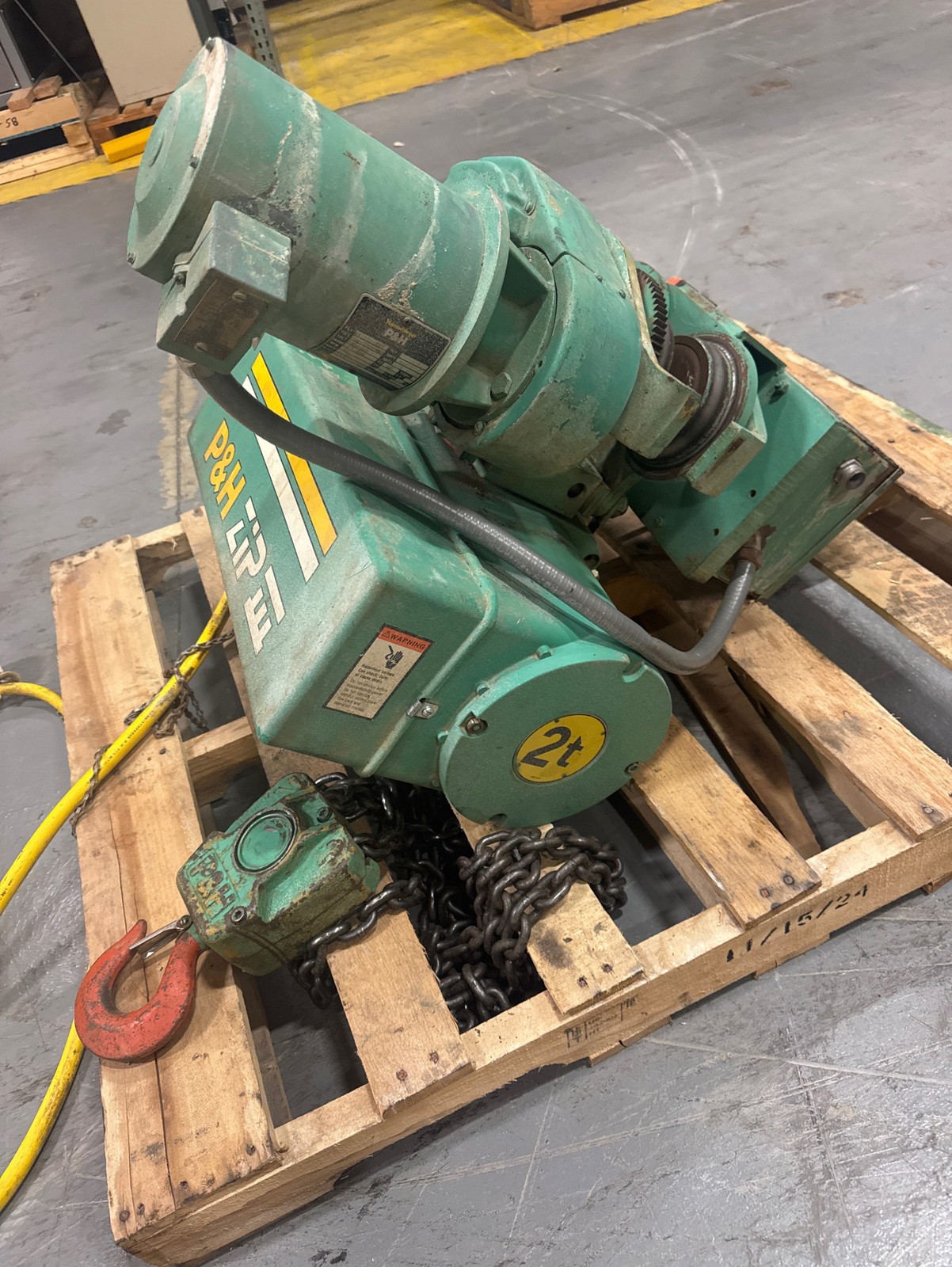 P&H ZIP III 2 TON ELECTRIC CHAIN HOIST 230/480V 3PH W/TROLLEY