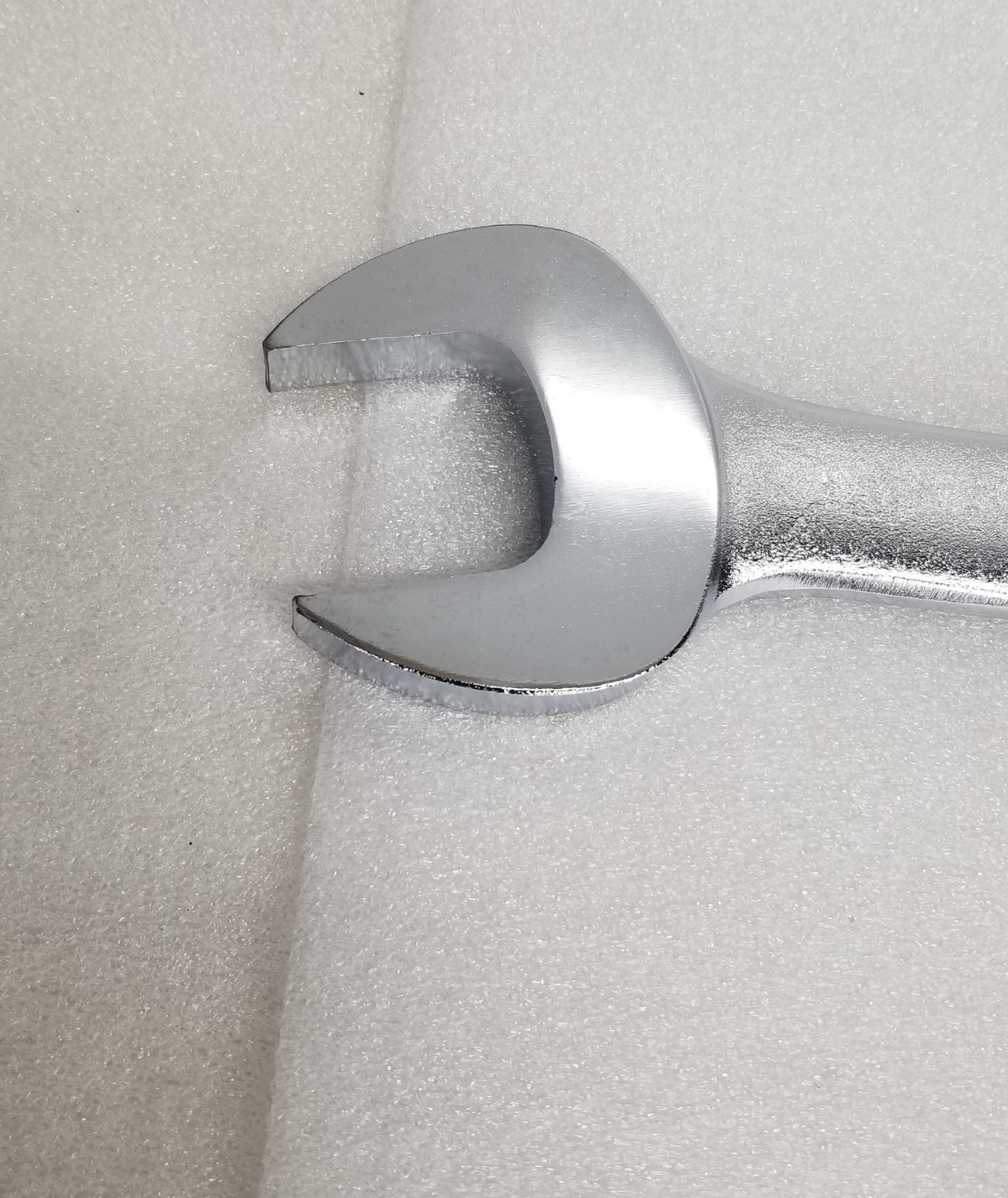 S-K Tools C64 Combination Wrench 2-inch SurGrip 12-Point 25.5″-OAL Made in USA