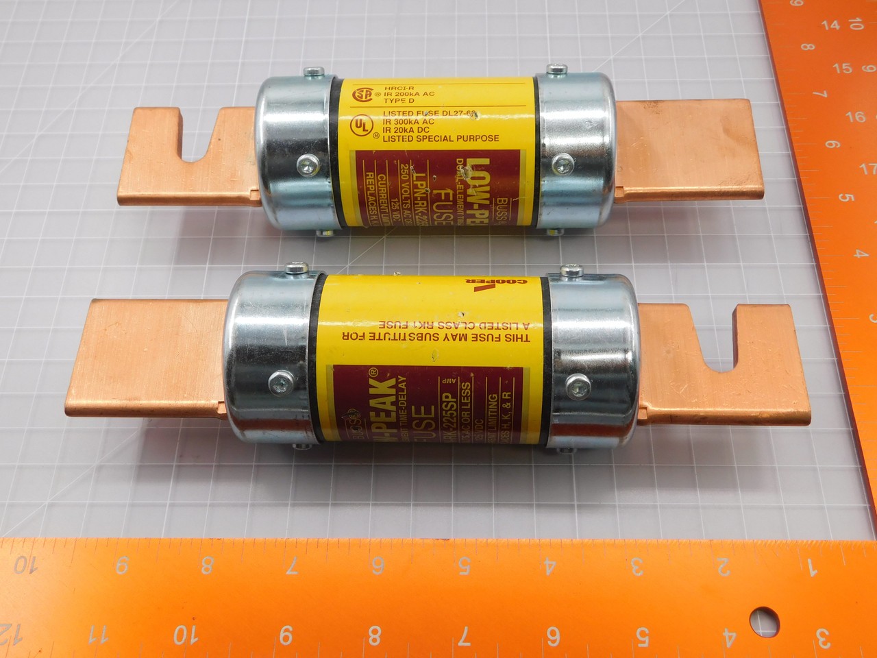 BUSSMANN LPN-RK-225SP DUAL-ELEMENT TIME-DELAY FUSE, 250 V AC OR LESS, 125 VDC X1