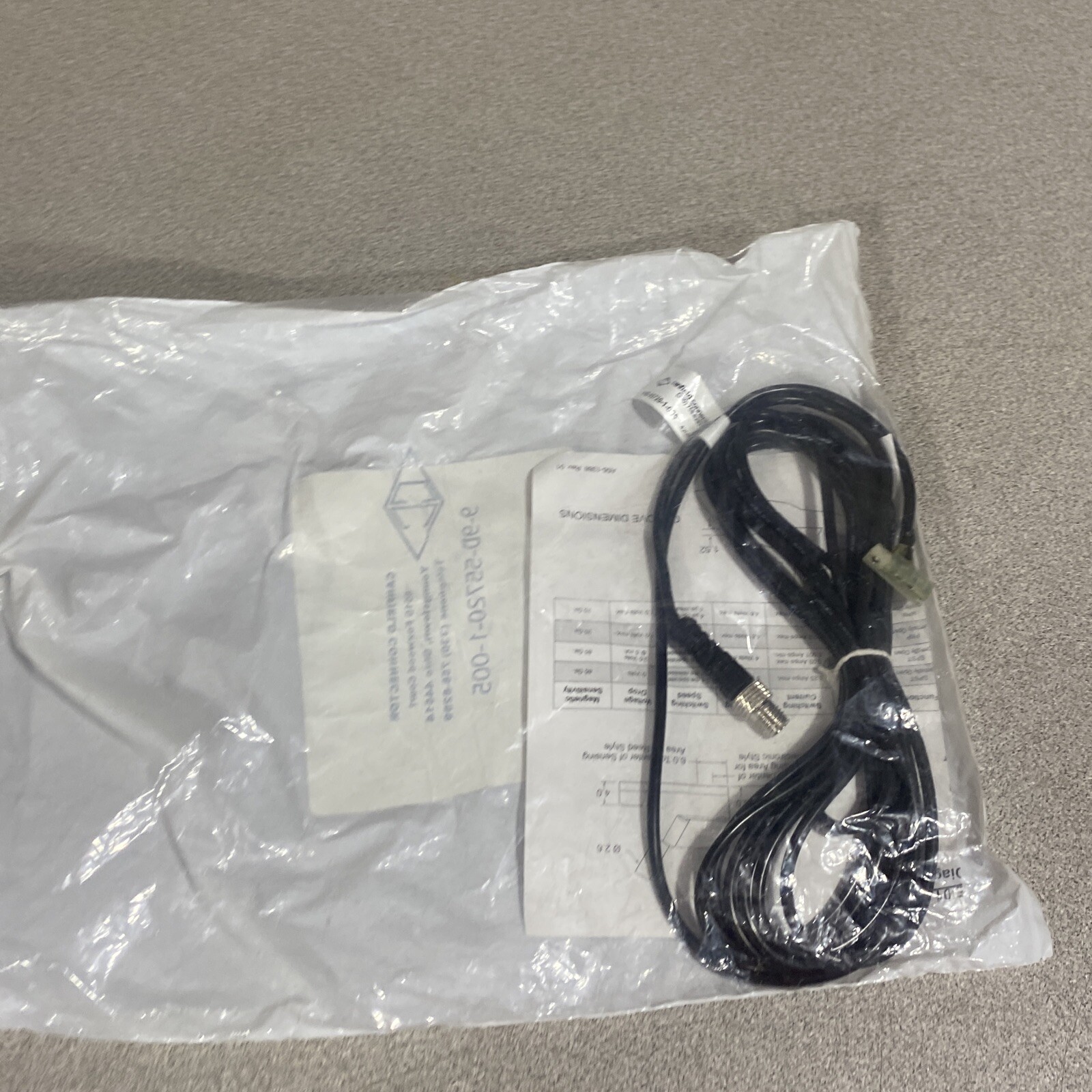 NEW SEALED BOX CANFIELD CONNECTOR 9-9D-55720-1-005 SENSOR 5-28VDC, .2A, 4.8W