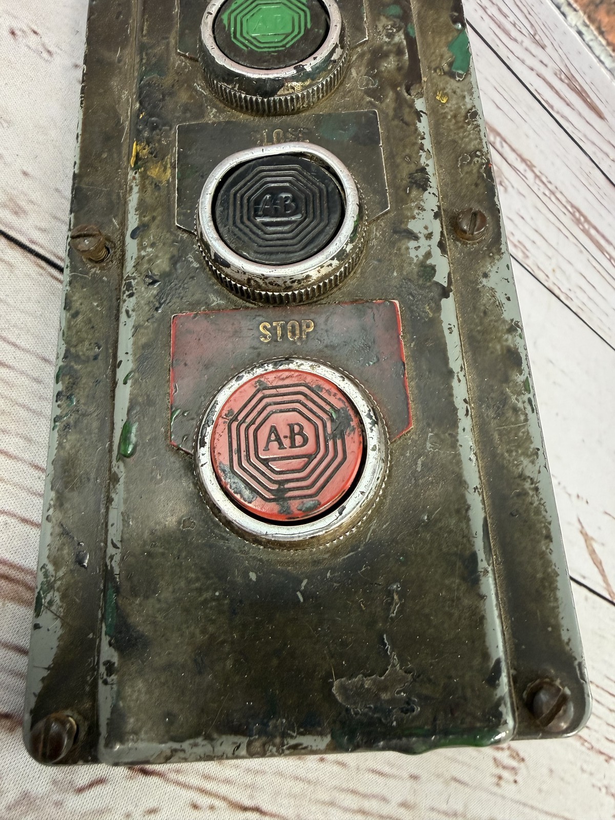 Vintage Allen-Bradley AB 800T Open Close Stop Push Button Control Station Heavy
