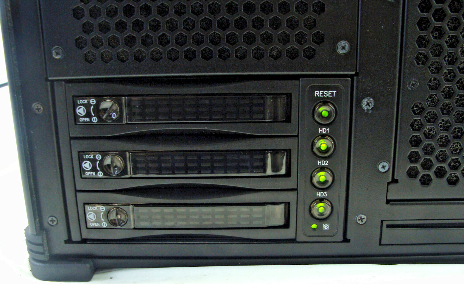 ACME Portable Machines GTS370 Rugged Portable Computer, for Parts/ Repair