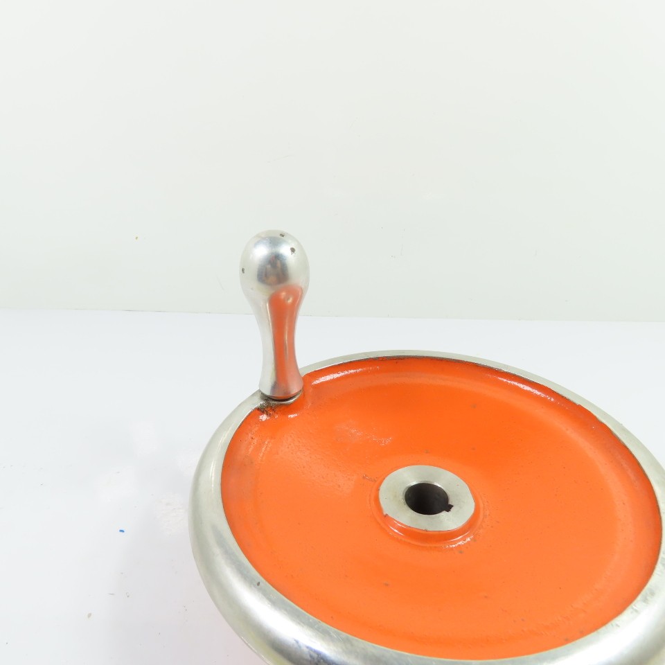 8″ OD Solid Machine Handwheel With Revolving Handle 3/4″ Bore