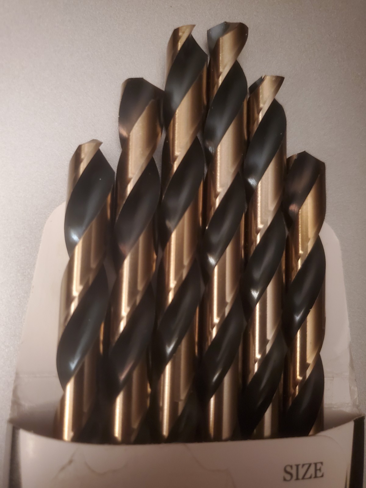 U x 5″ OAL 135° Split Black/Gold High Speed Steel Straight Jobber Drill QTY 6