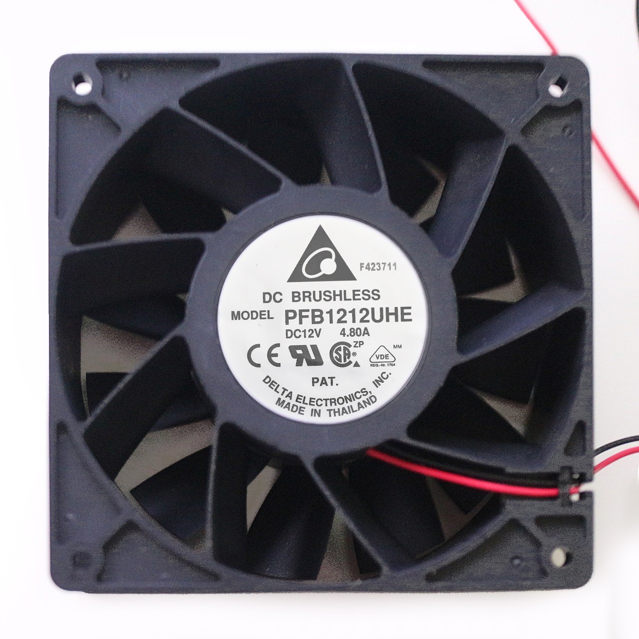 USED (2X) Delta PFB1212UHE Ultra High Speed Fan 120x120x38mm 2 wires 5500 RPM