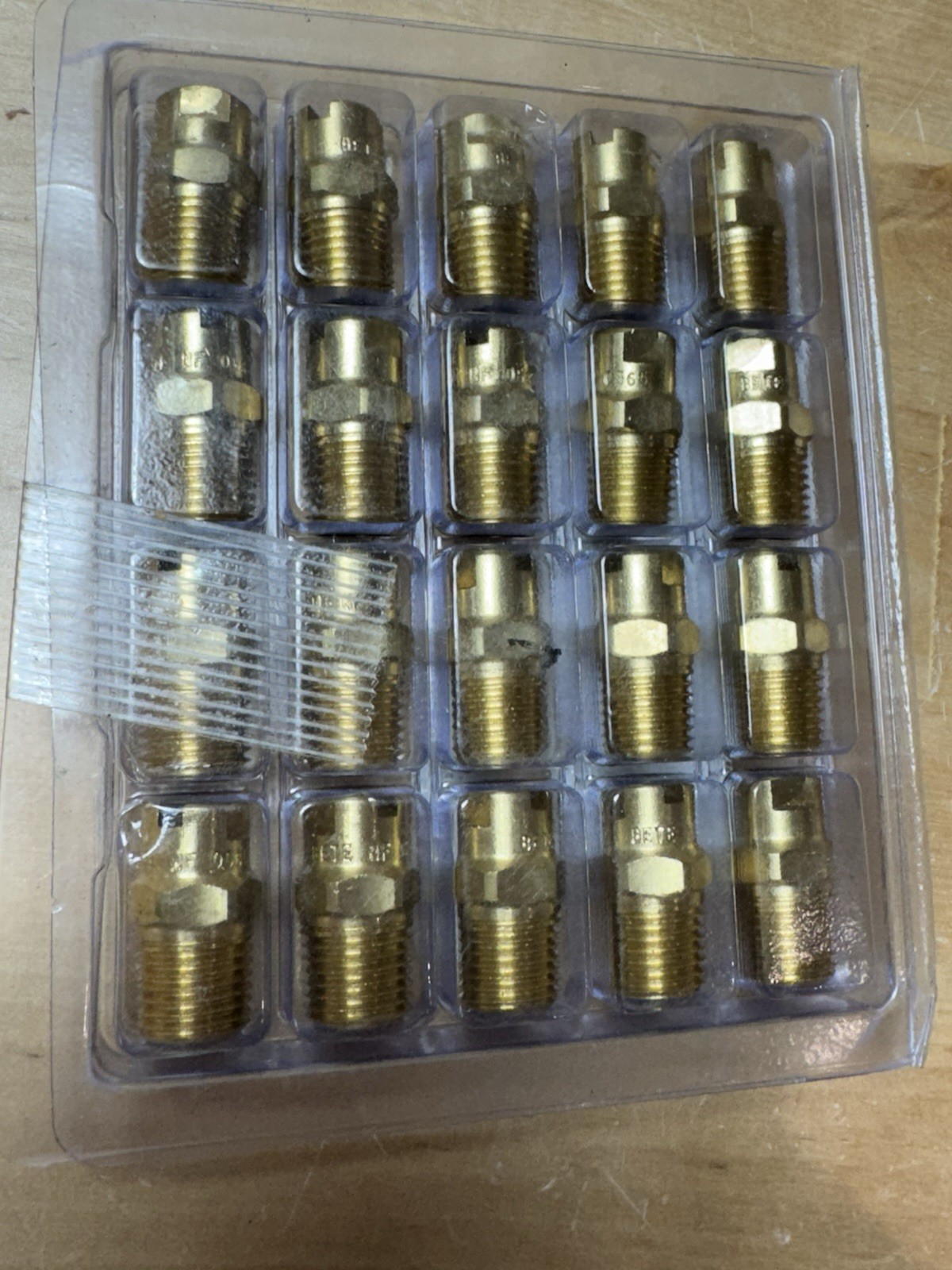 20 – BETE NF 0565 Flat Fan Nozzle 65 degrees Spray Angle, 0.5 GPM Mfr# 44390 LOT