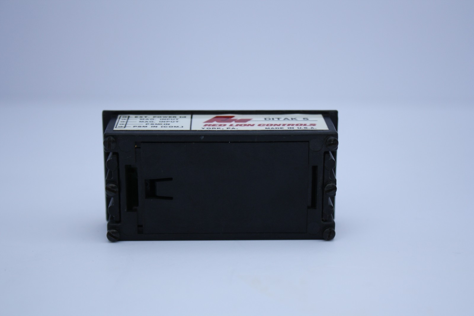 RED LION CONTROLS DITAK-5 4 DIGIT RPM/TACHOMETER Gauge Car INDUSTRIAL HEAVY DUTY