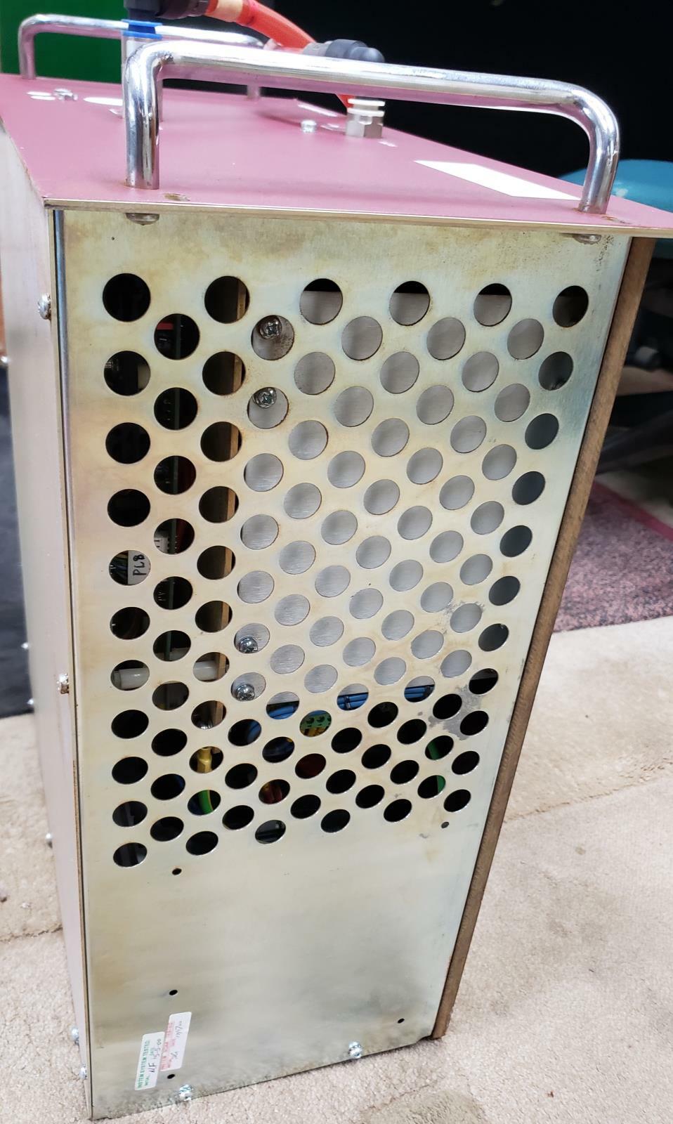 GSI LUMONICS COOLING UNIT MODEL # AM153 (C4)