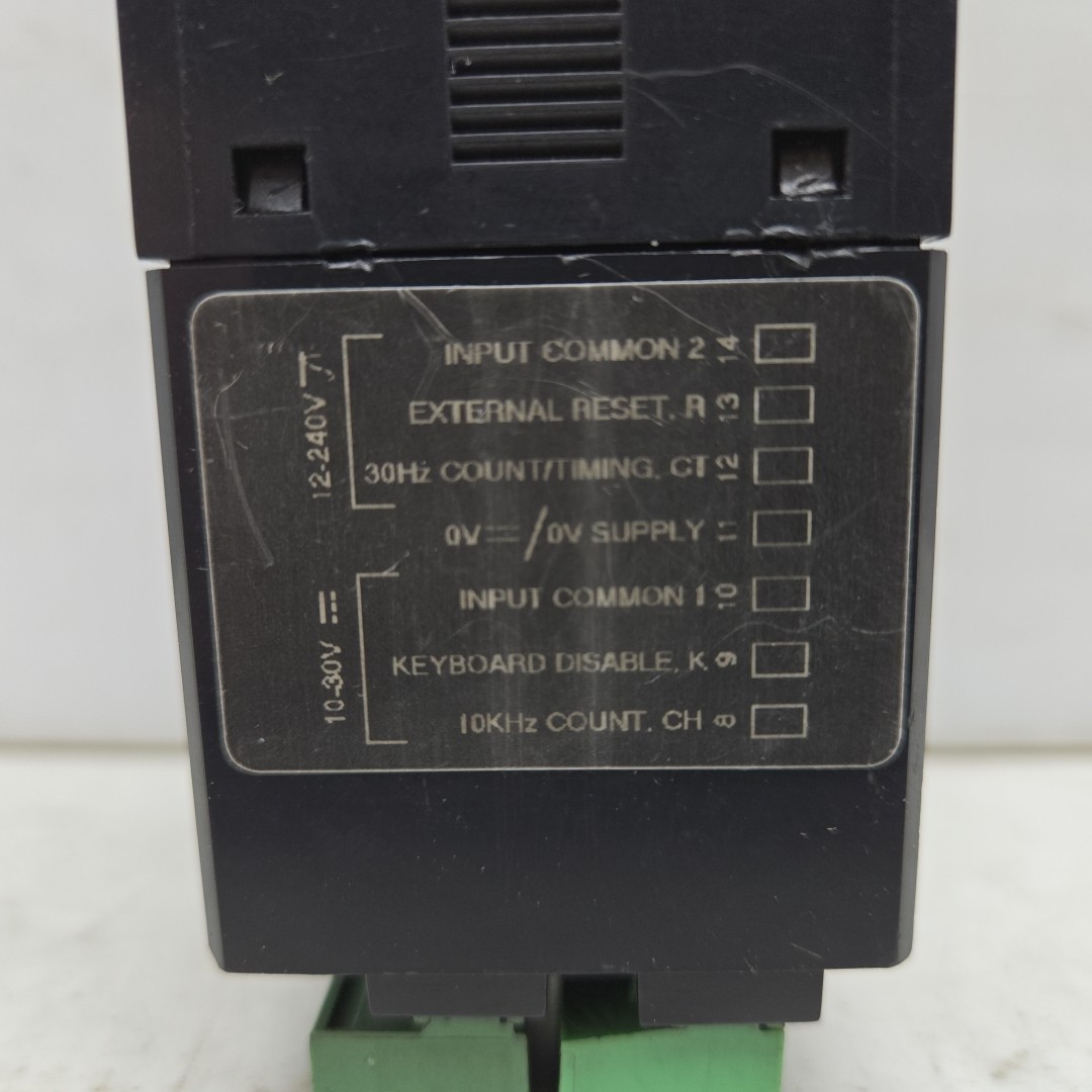 Durant E4148791 Counter Timer 5A 250V 50/60HZ 1 Set Point 1/6Hp 250Vac Used