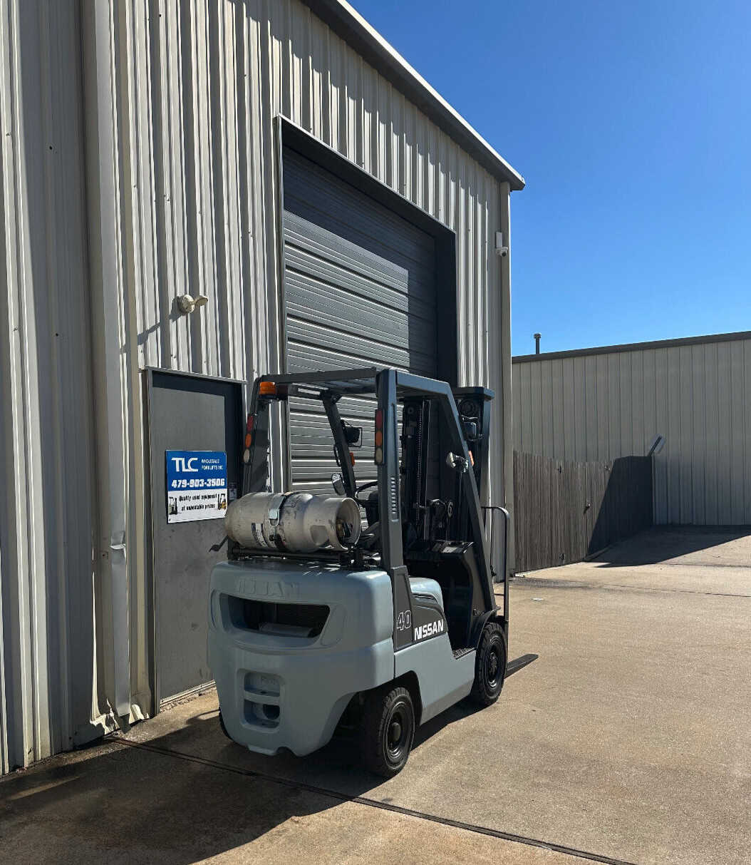 2013 Nissan Propane Forklift MP1F1A20LV 4000lb lift Triple 187″ – 2084 hrs