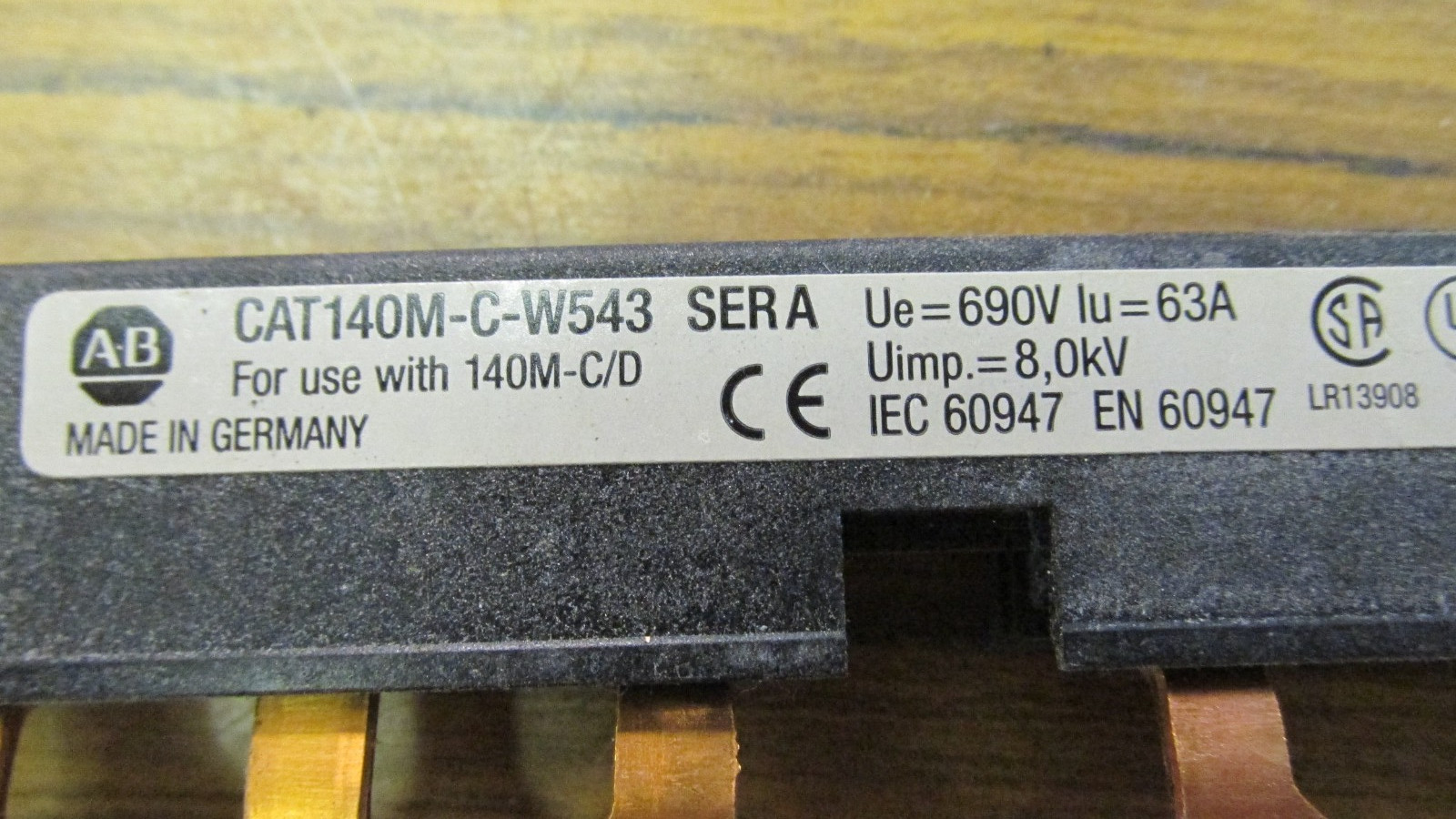 NEW(OTHER), Allen Bradley 140M-C-W543 Series A Contact Block,.. L-04F