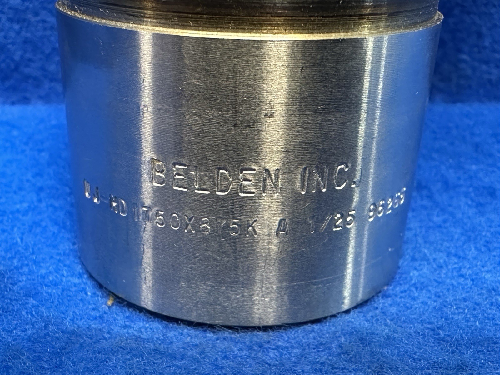 BELDEN UJ-HD1750x875K Universal Joint 806VC1