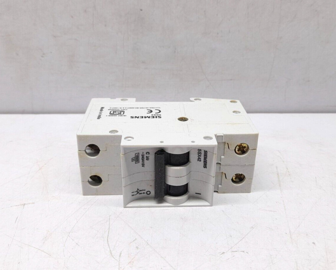 Siemens SCBR-5SX42207RC MCB DP 20A 240/415A 5SX42 5SX42207RC Miniature Circuit B