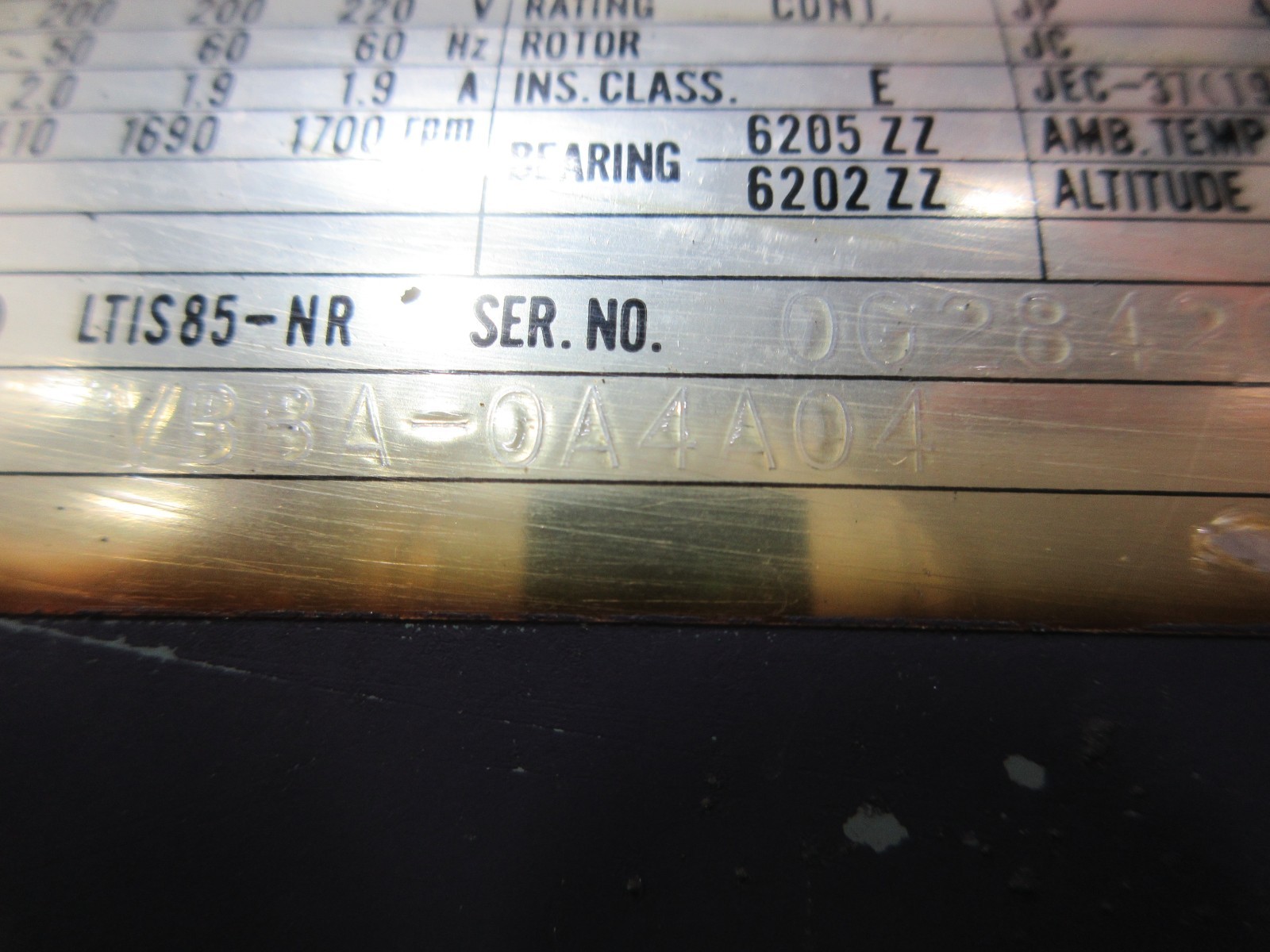 1996 CITIZEN L25 CNC NACHI MOTOR LTIS85-NR VBBA-0A4A04 VDS-0B-1A2-TU-1731K PUMP