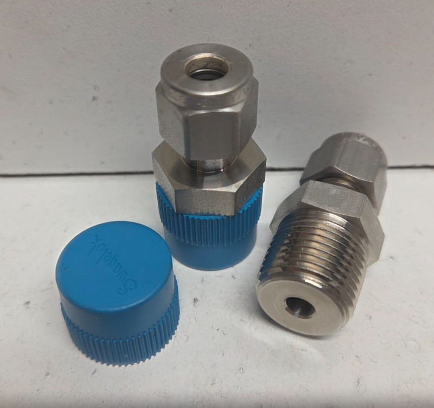 LOT OF 2 NEW NO BOX! SWAGELOK 1/4″ TUBE OD X 3/8″ MNPT CONNECTORS SS-400-1-6