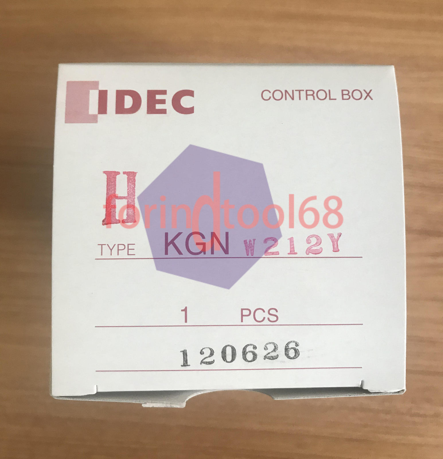 1PC NEW IDEC KGNW212Y Button switch box