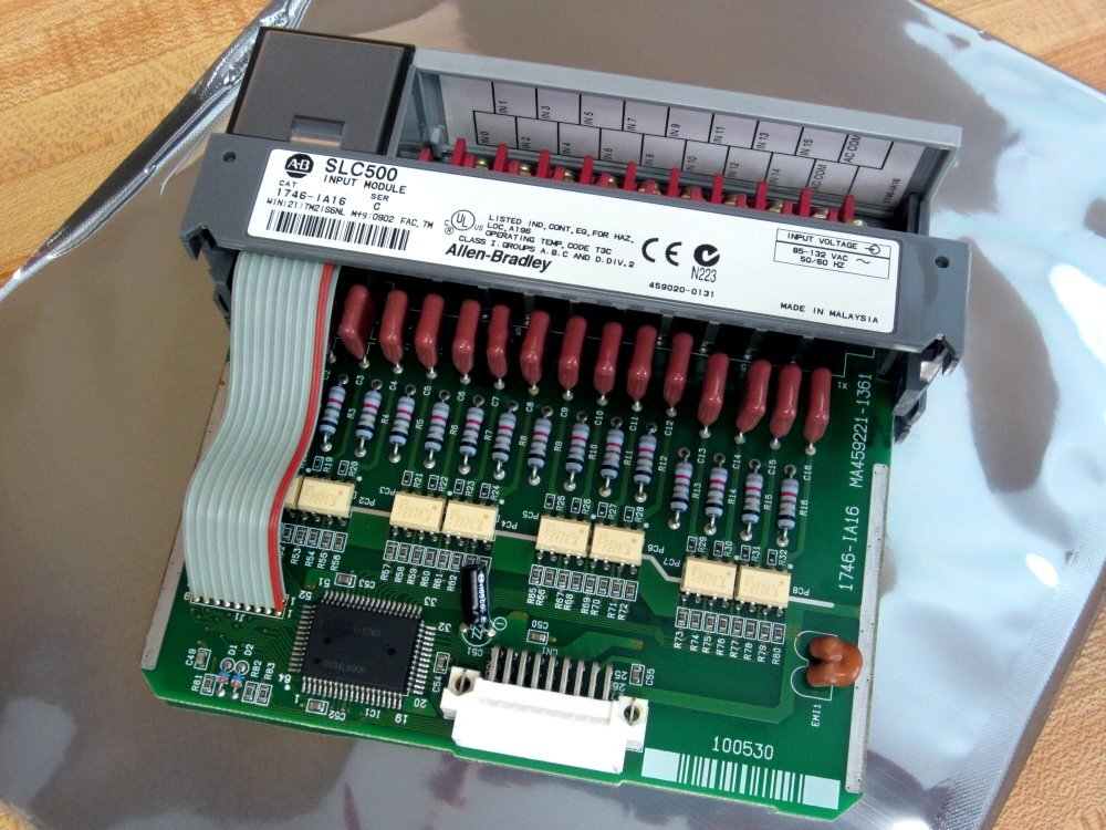 Allen Bradley 1746-IA16 Module 1746-1A16 Ser.C