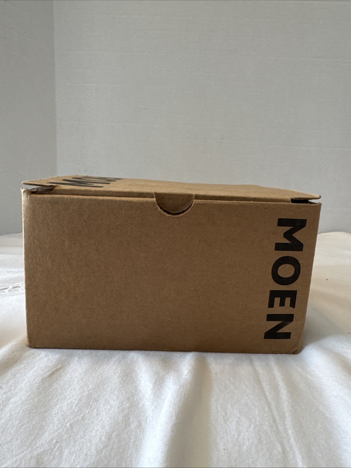 Moen T2183BL Dartmoor One Handle Bathtub & Shower Faucet, Matte Black
