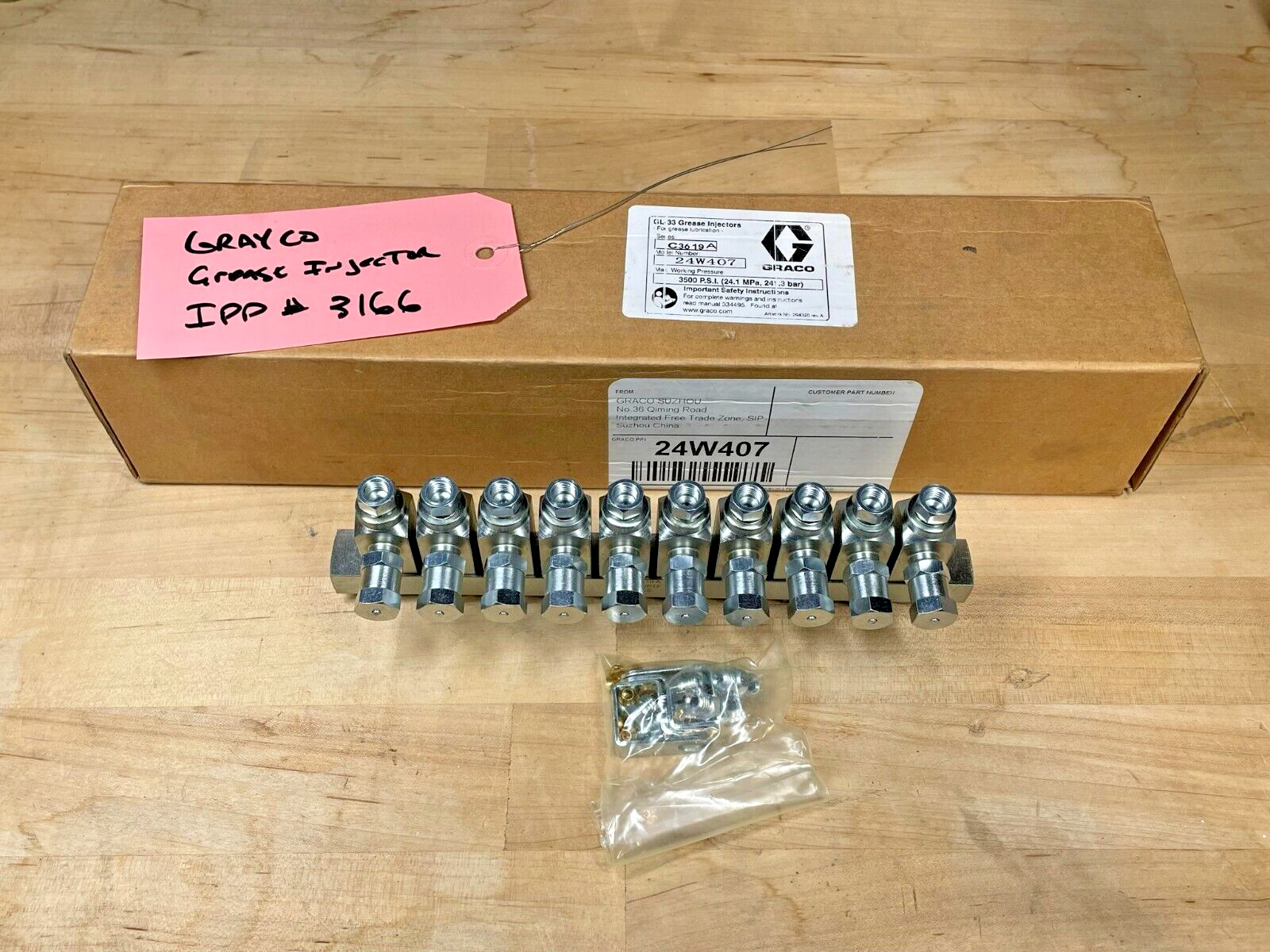Grayco GL-33 Stainless 10 Injector Manifold, New In Box Model 24W-407, 3500 PSI