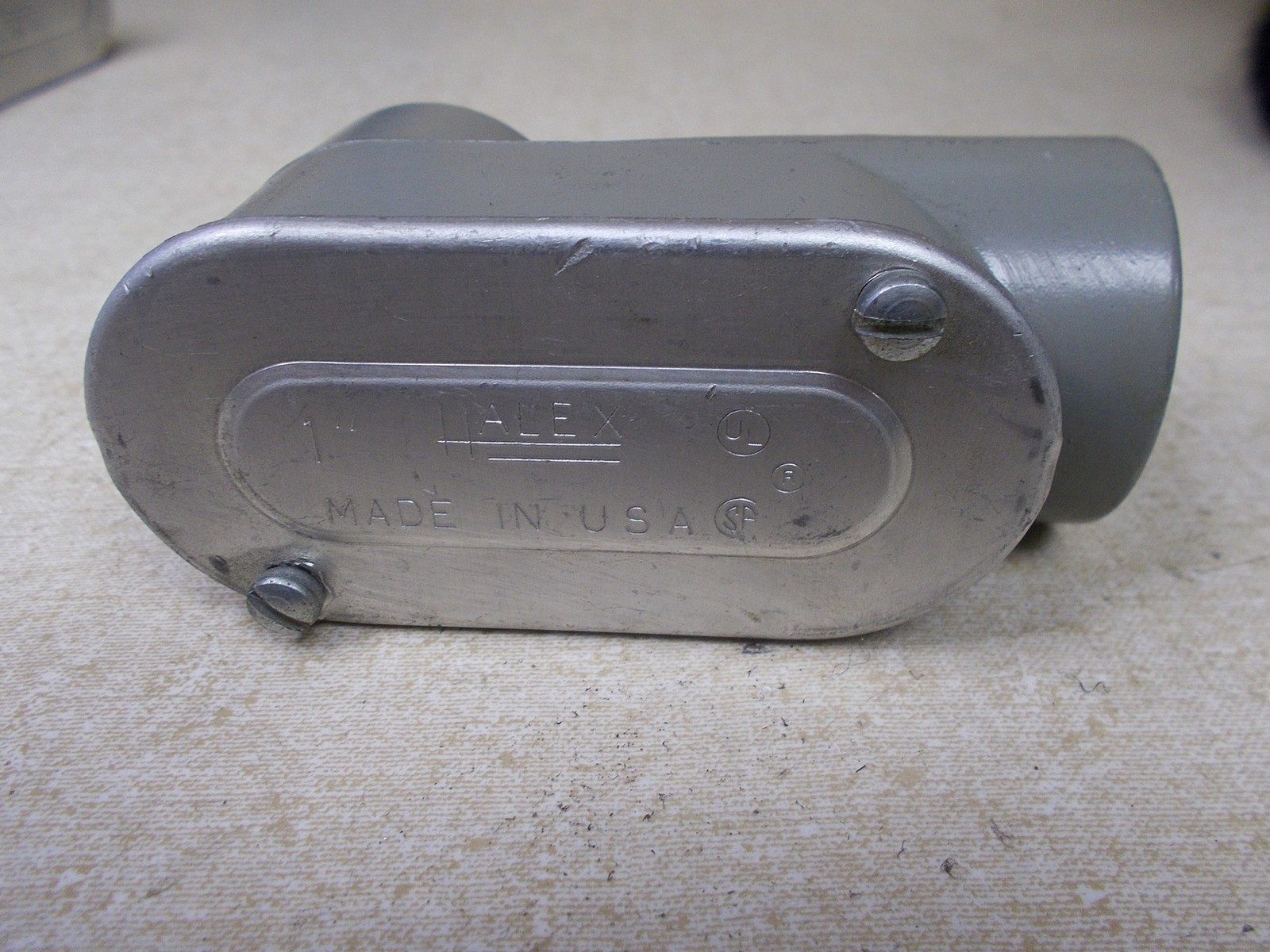 NEW Halex 1″ Conduit Body *FREE SHIPPING*