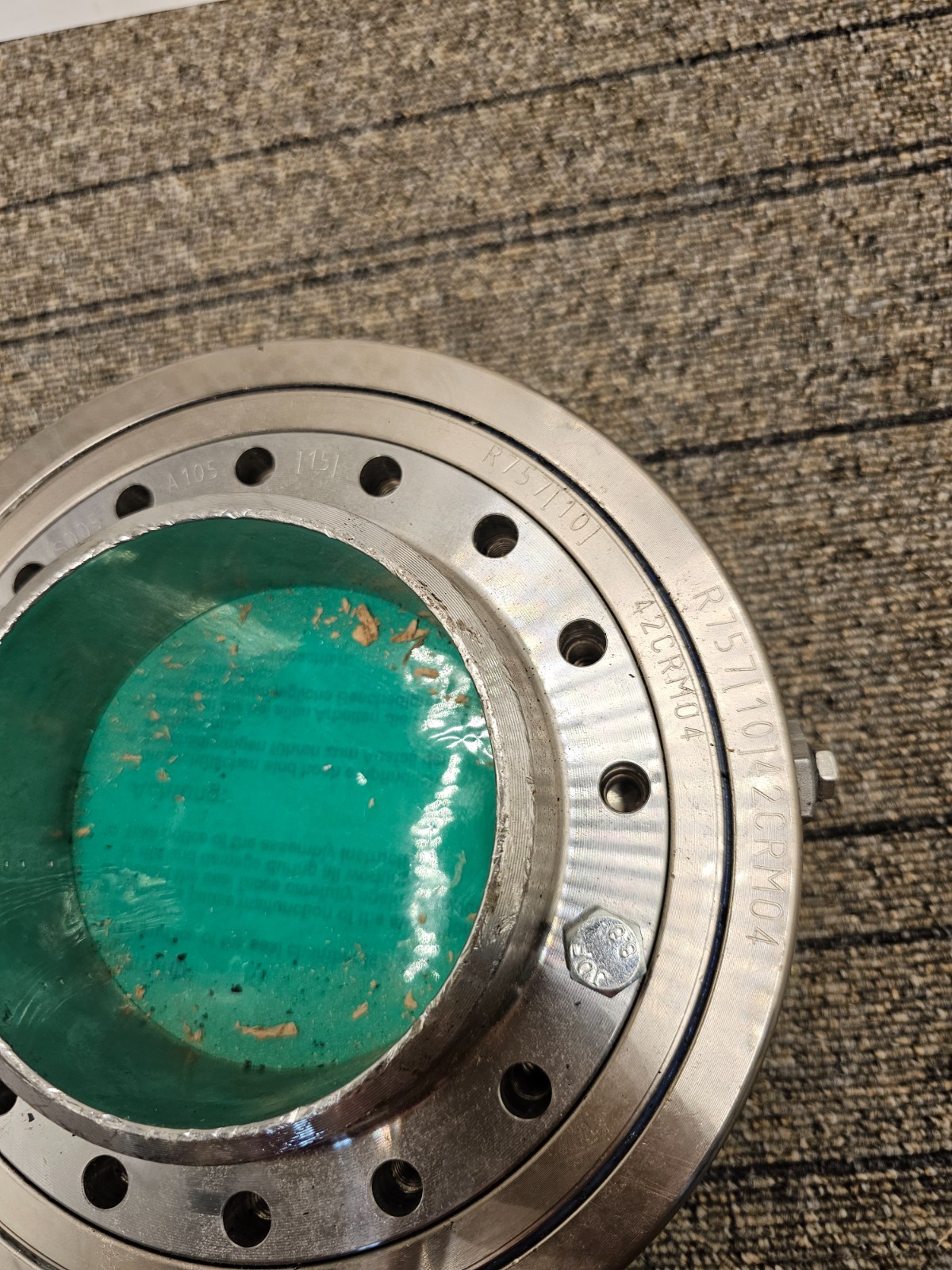 R757 10 42CRM04 D2204CLC11CLP 4″ Inner Diameter Swivel Joint