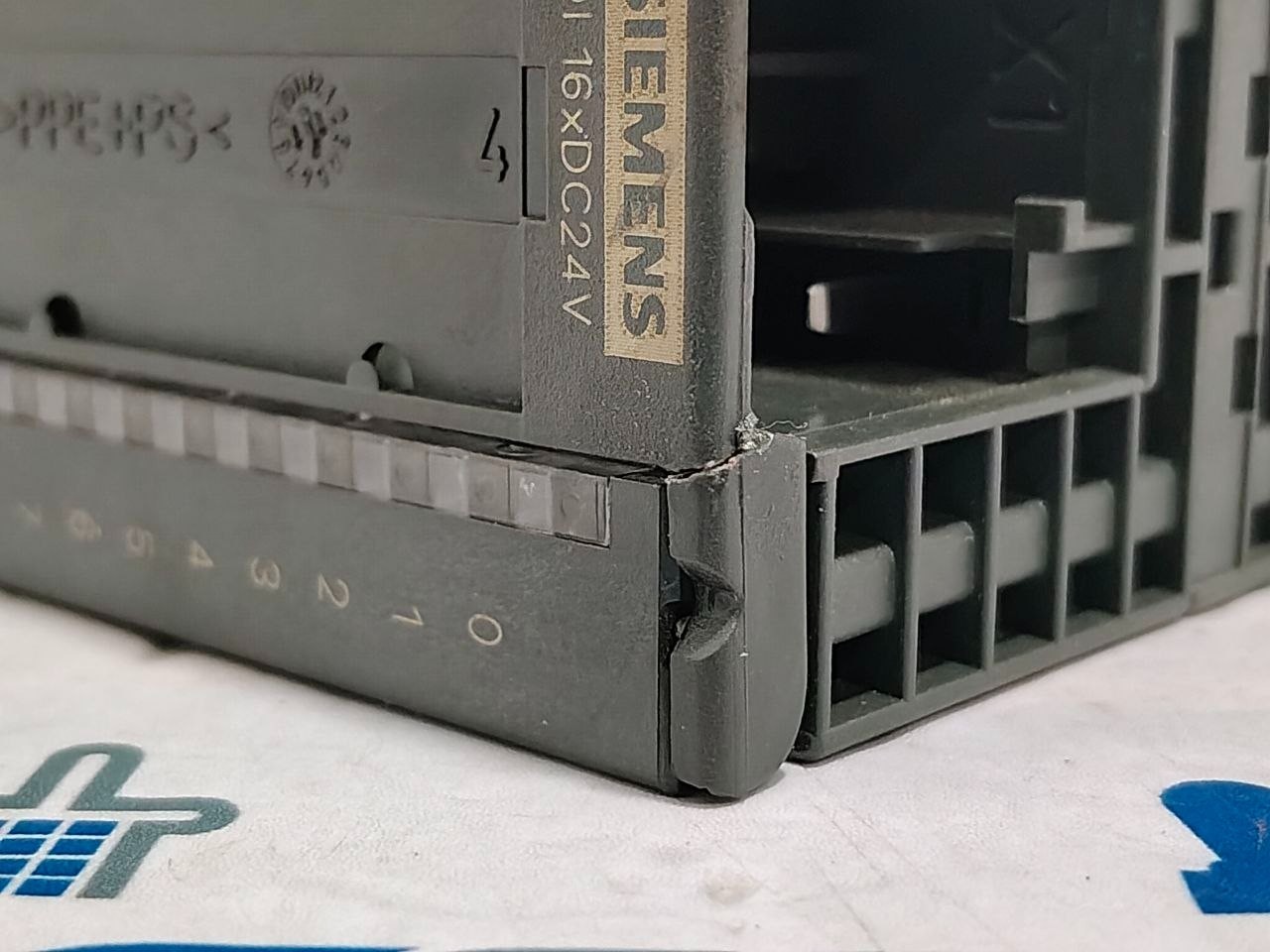 Siemens 6ES7 321-1BH02-0AA0 Simatic S7 Digital Input Module DI 16xDC24V