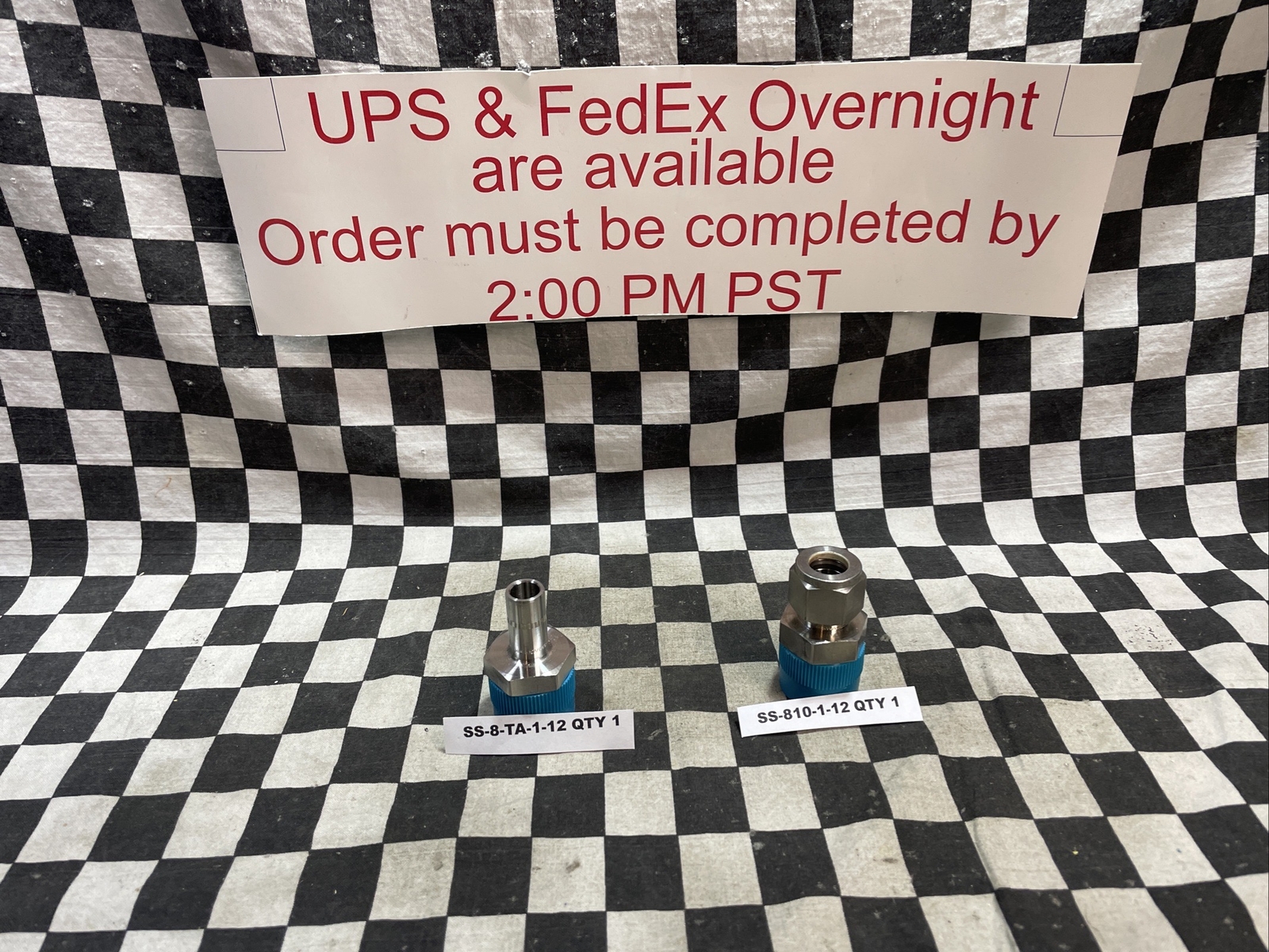 SWAGELOK SS-810-1-12, SS-8-TA-1-12 MALE ADAPTER 1/2″ X 3/4″ NPT LOT OF 2#1639F20