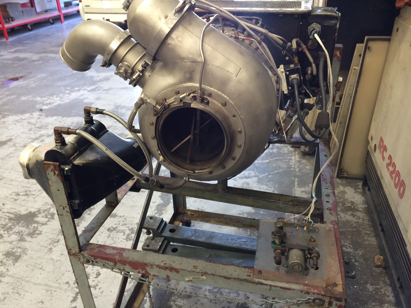 Garrett Airesearch GTCP85-102 gas turbine engine AC+DC GENERATORS 39 HOURS TSO