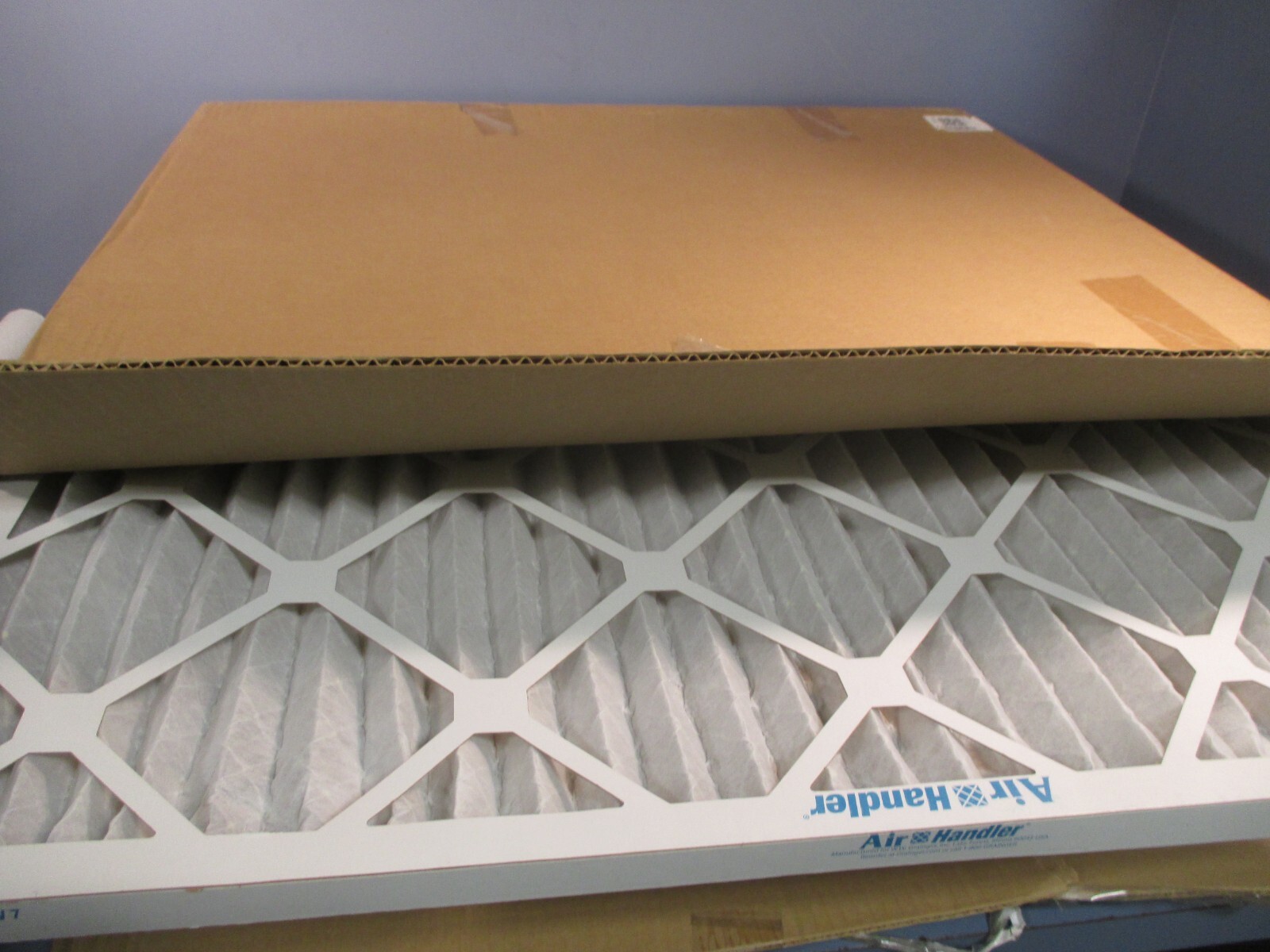 Box of 12 Air Handler 24″ X 30″ X 1″ Pleated Filter 6B990