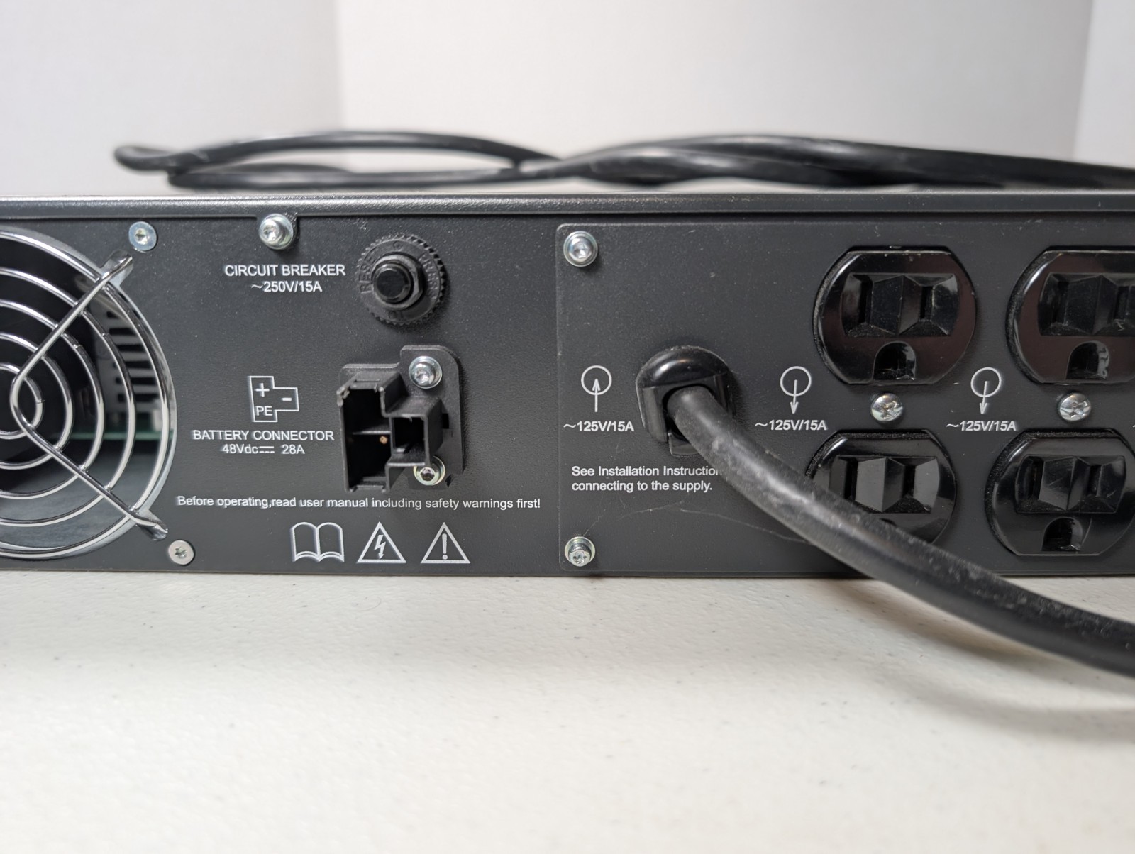 Liebert vertiv Emerson GXT3-1500RT120 UPS System No Batteries/Cage