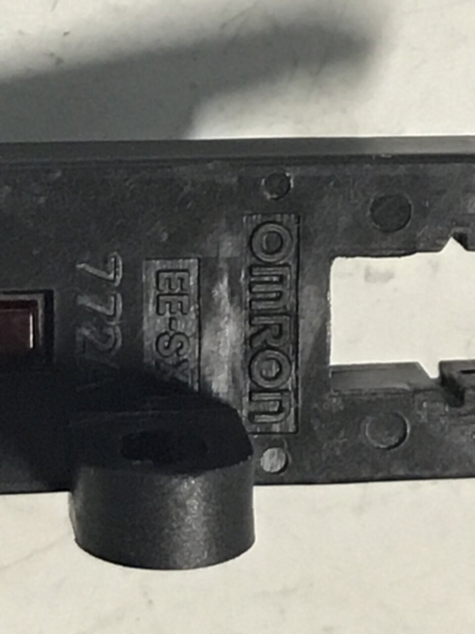 OMRON Sensor EE-SX 772A Used #128285
