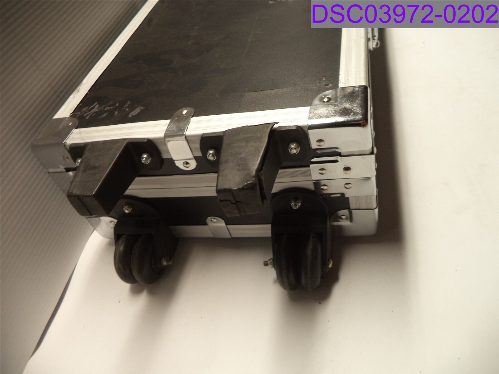 Used Black Case 36-1/2″ x 10-1/2″ x 3″ Interior/37-1/2″ x 11-1/4″ x 5-1/2″ Exter