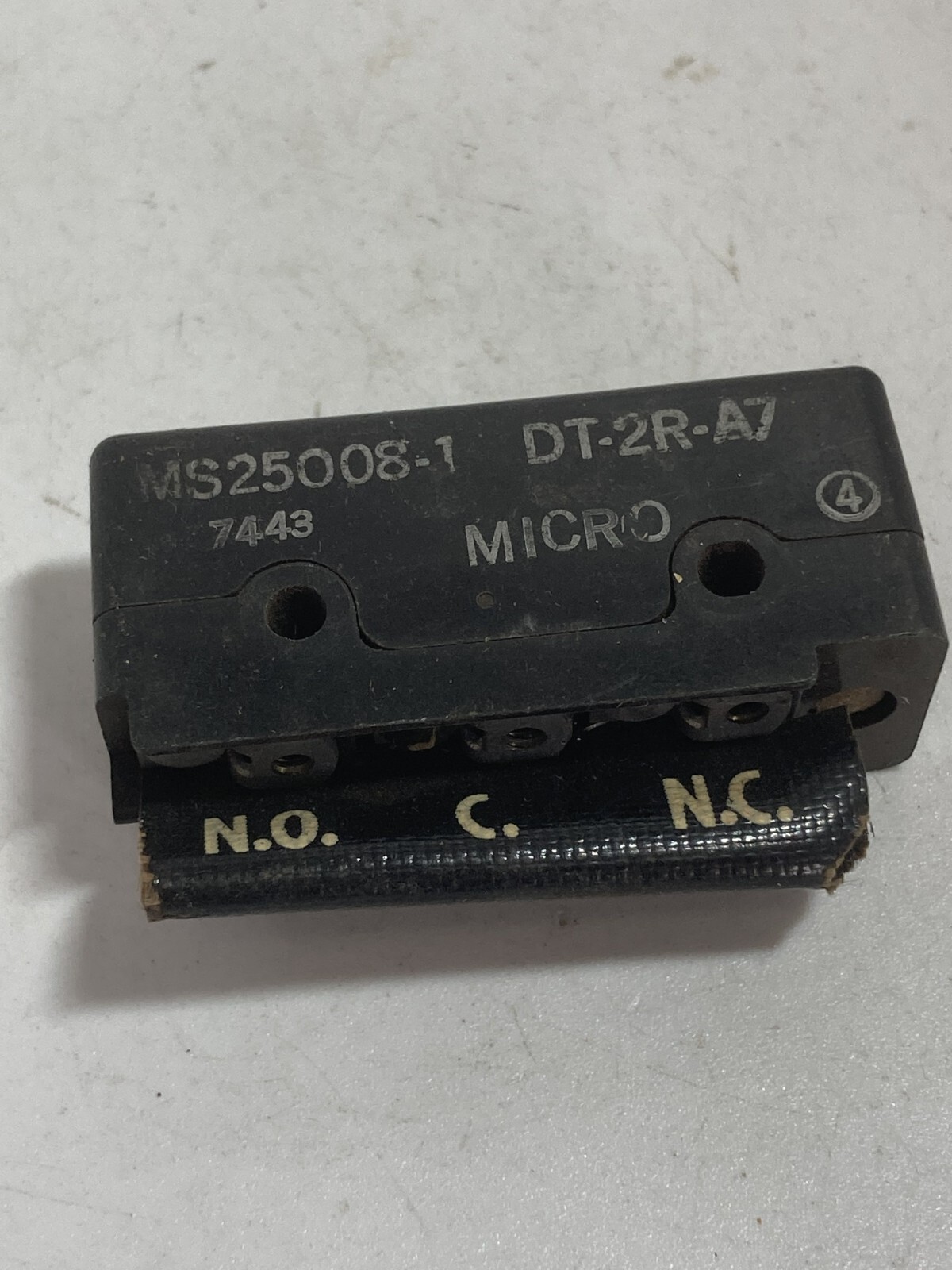 HONEYWELL MS25008-1 MICROSWITCH PIN PLUNGER 10A 250VAC