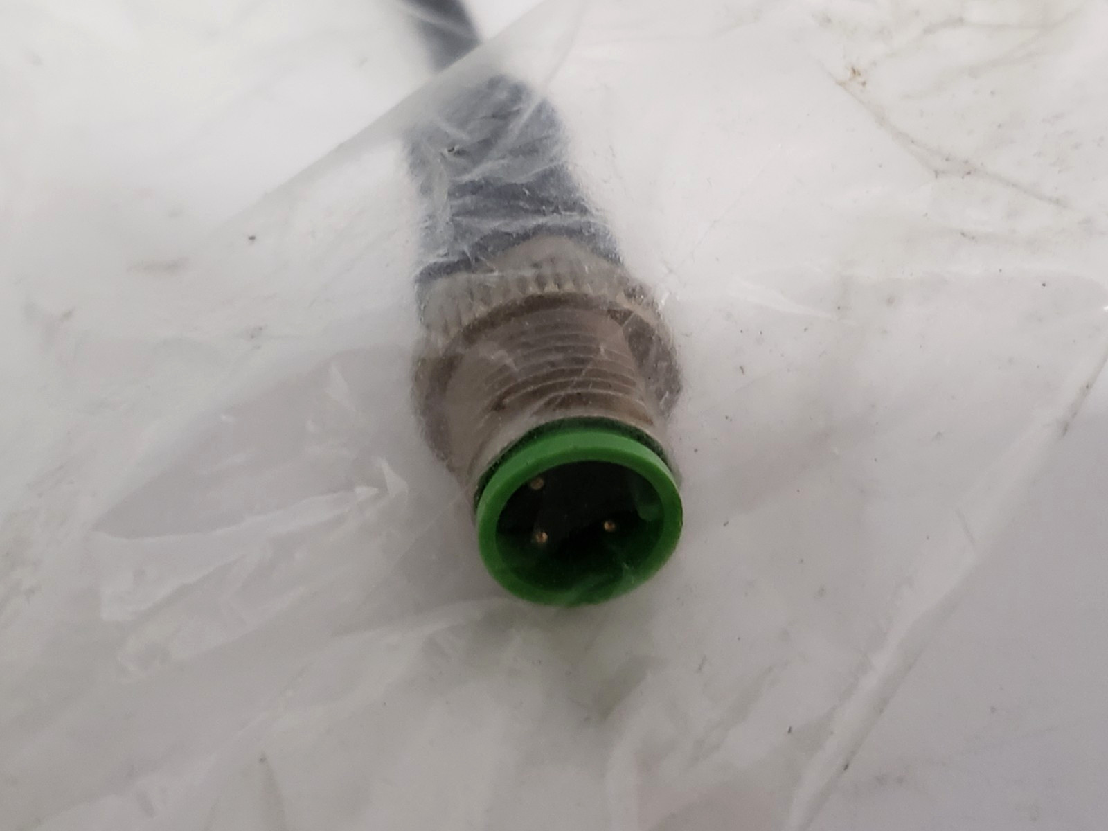 MURR ELEKTRONIK 7000-40641-6300200 CABLE M12 MALE/M8 FEMALE 90° LED 24V DC NIB