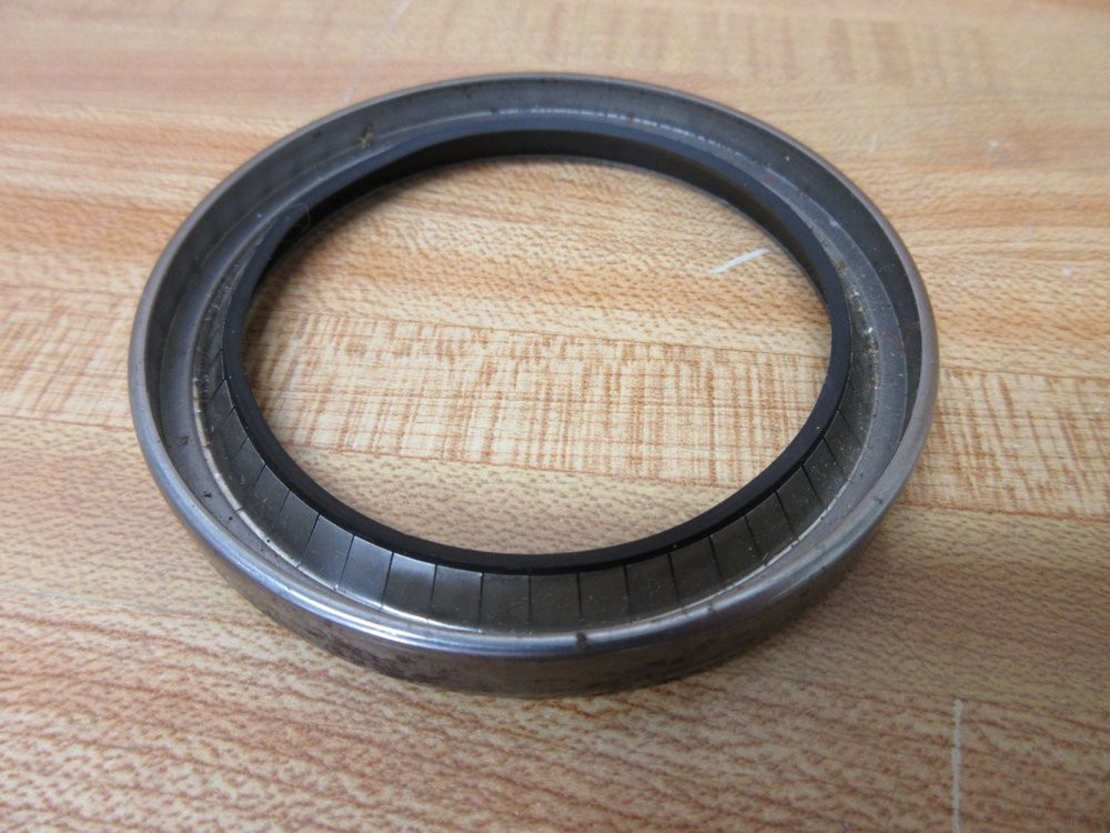 Garlock Klozure 63X1873 Oil Seal