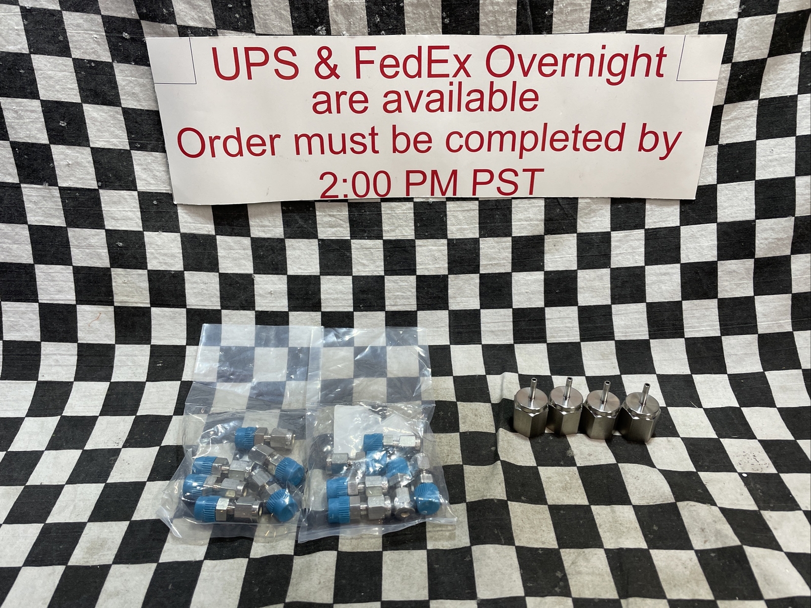 SWAGELOK SS-2-TA-7-4, SS-200-1-2, MALE CONNECTOR 1/8″ LOT OF 16 SHIPSAMEDAY#YB14