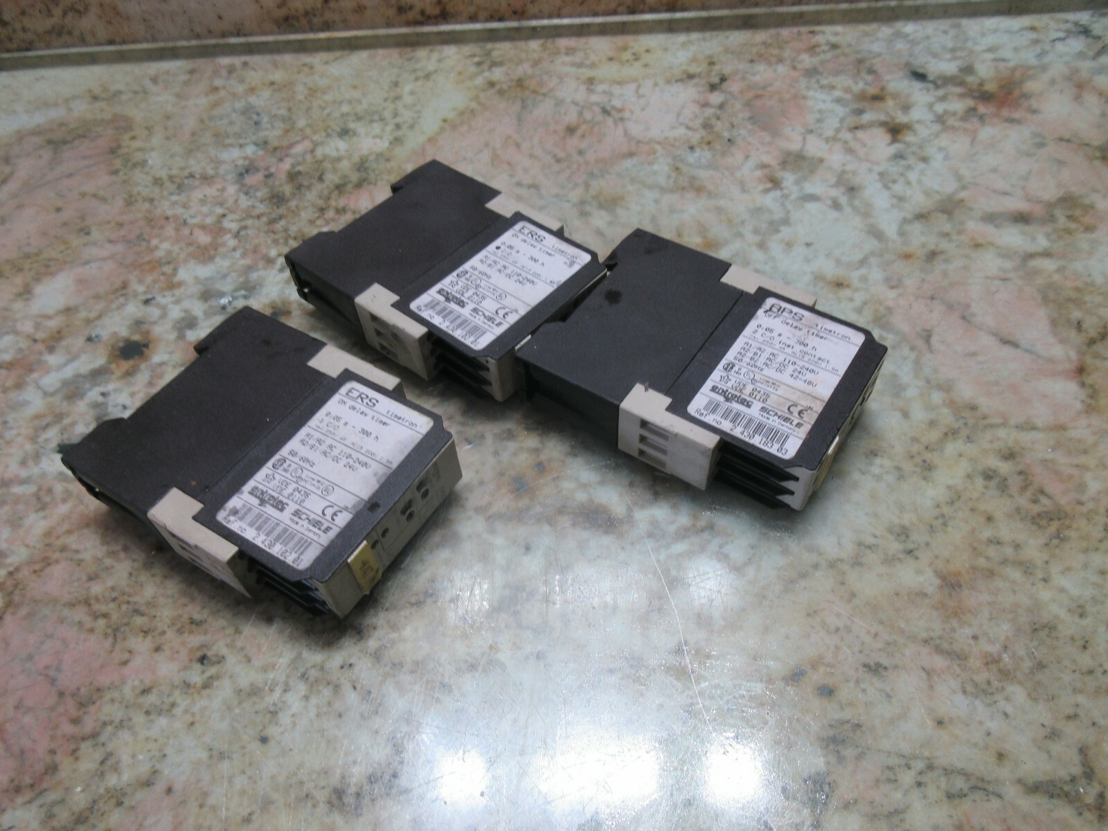 ERS TIMETRON DELAY TIMER 1 C/0 2.430.102.01 DMG DECKEL ENTRELEC SCHIELE 3 PCS