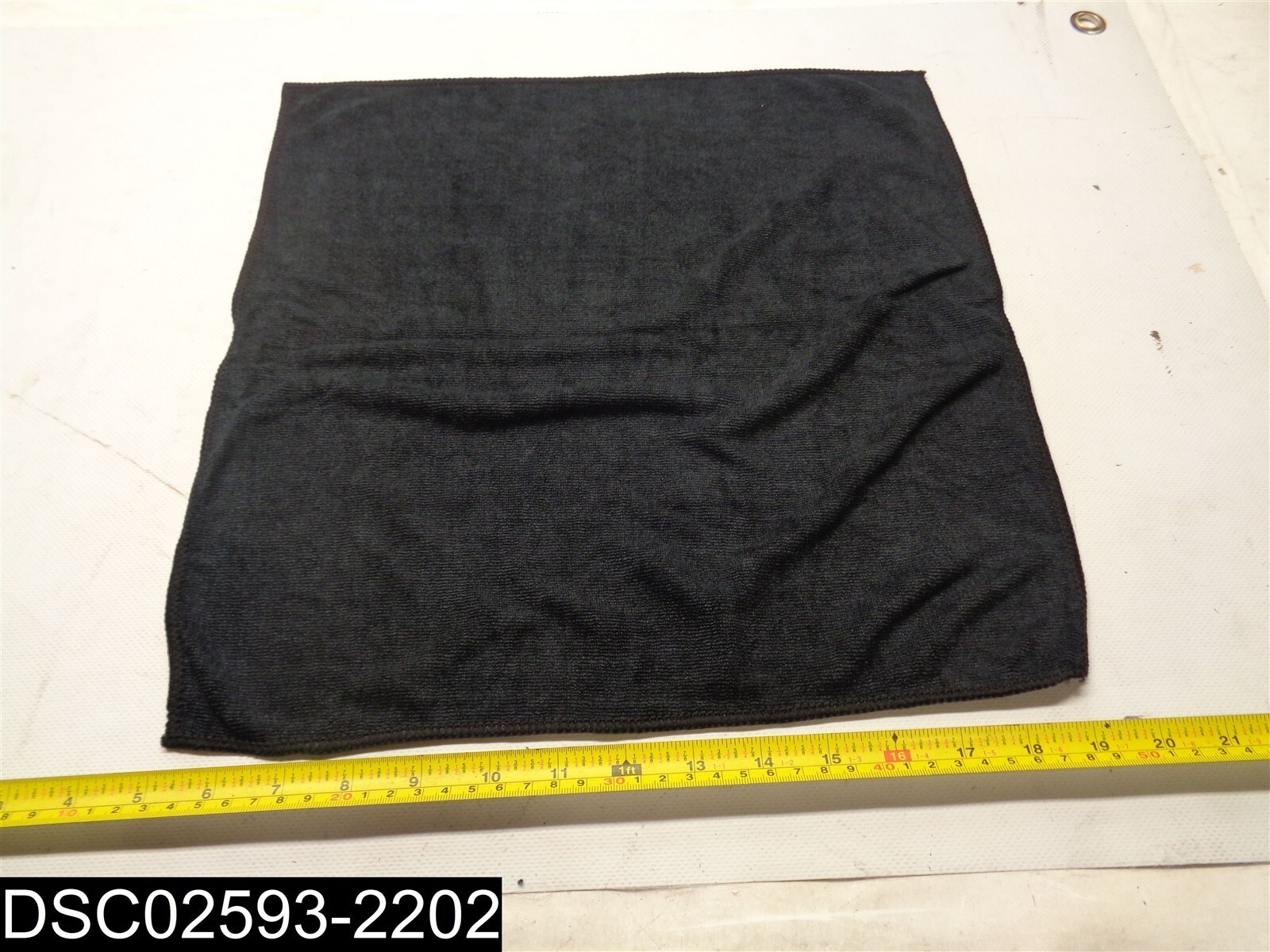 QTY=250 (5 Packs of 50) 15″ x 15″ Black Microfiber Towels